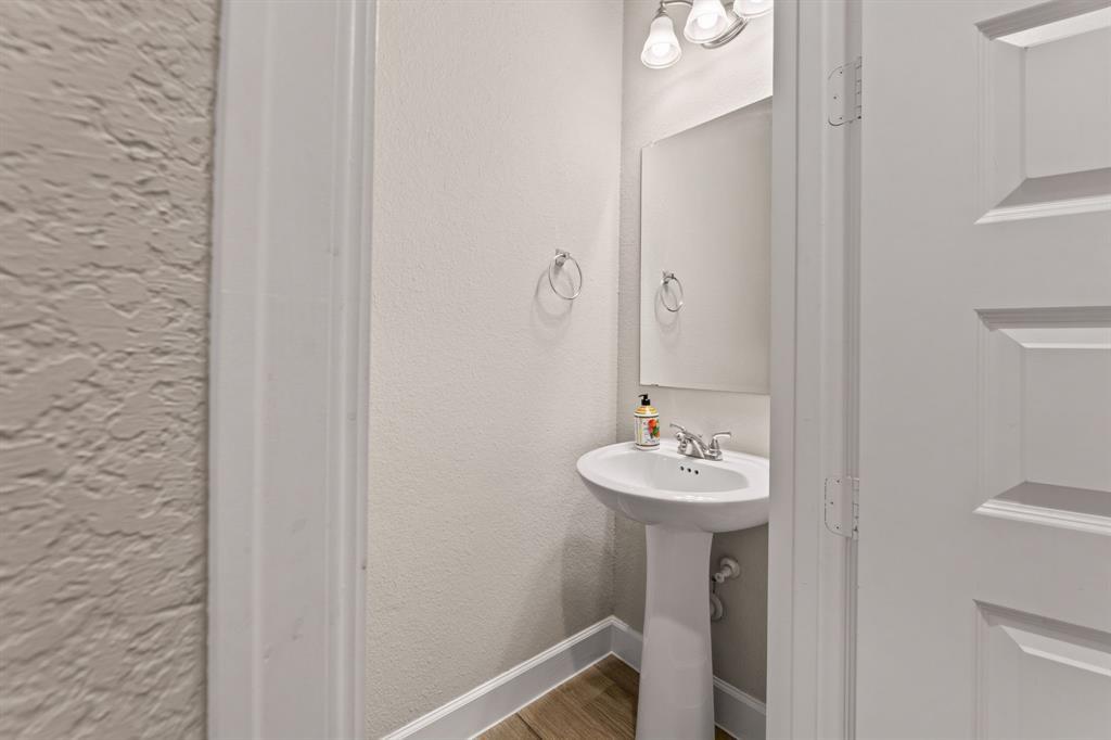 108 Kellogg Ln Property Photo 11