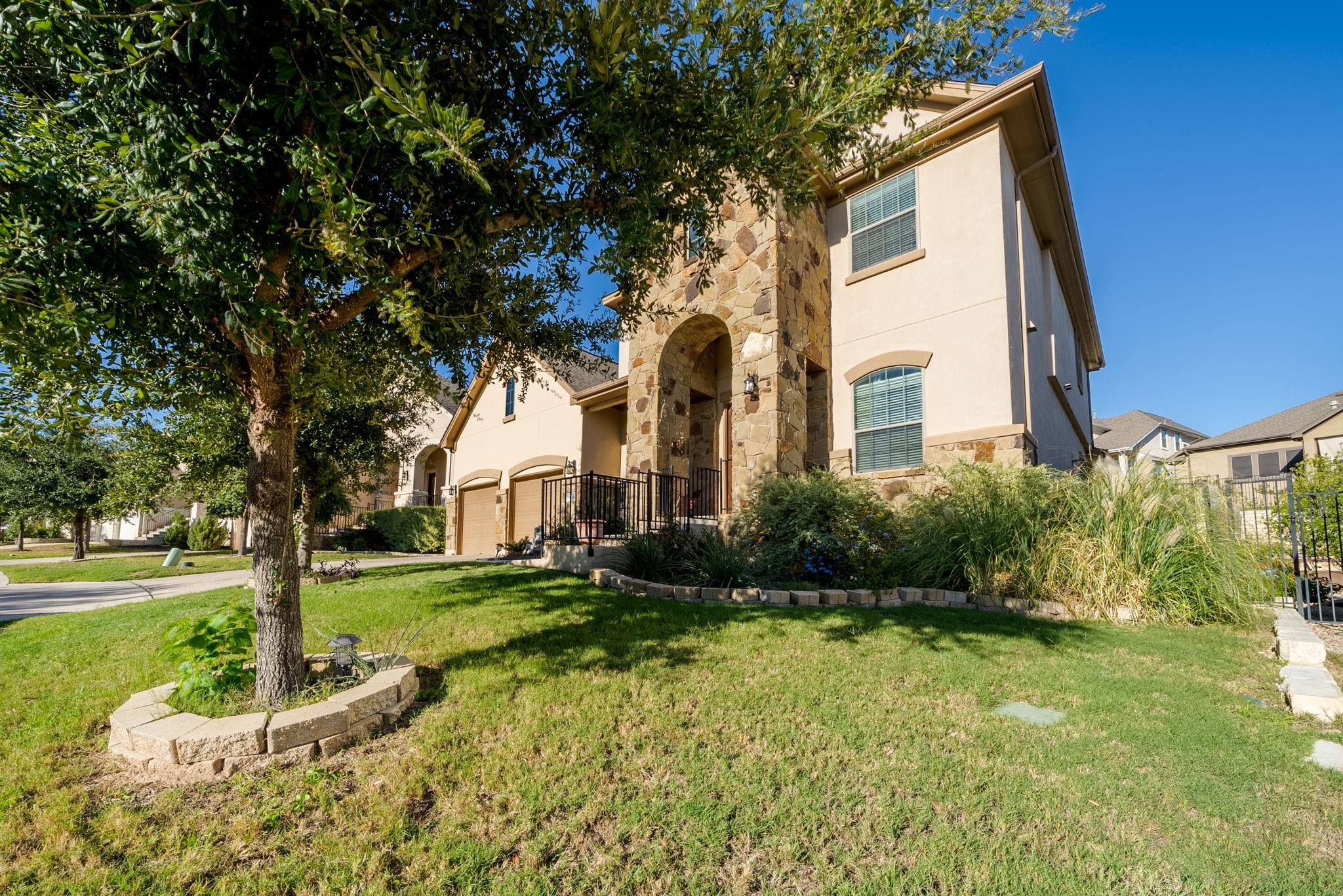 4101 Vinalope Dr Property Photo