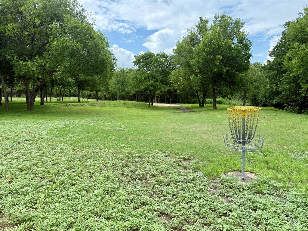 13819 Lothian Dr Property Photo 24