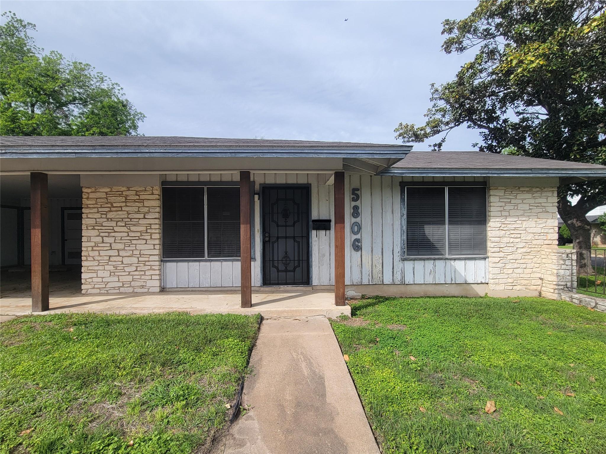 5806 Nassau Dr #a Property Photo 1