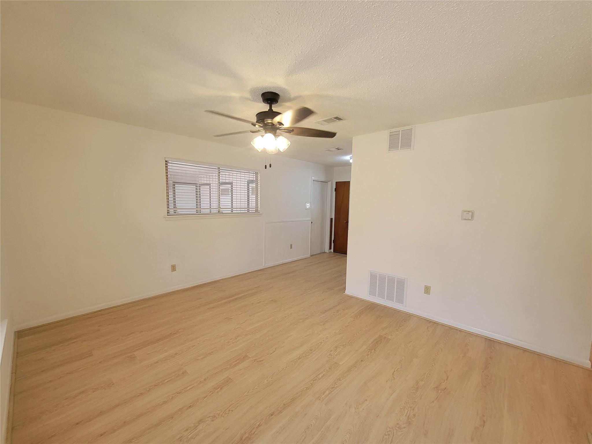 5806 Nassau Dr #a Property Photo 9