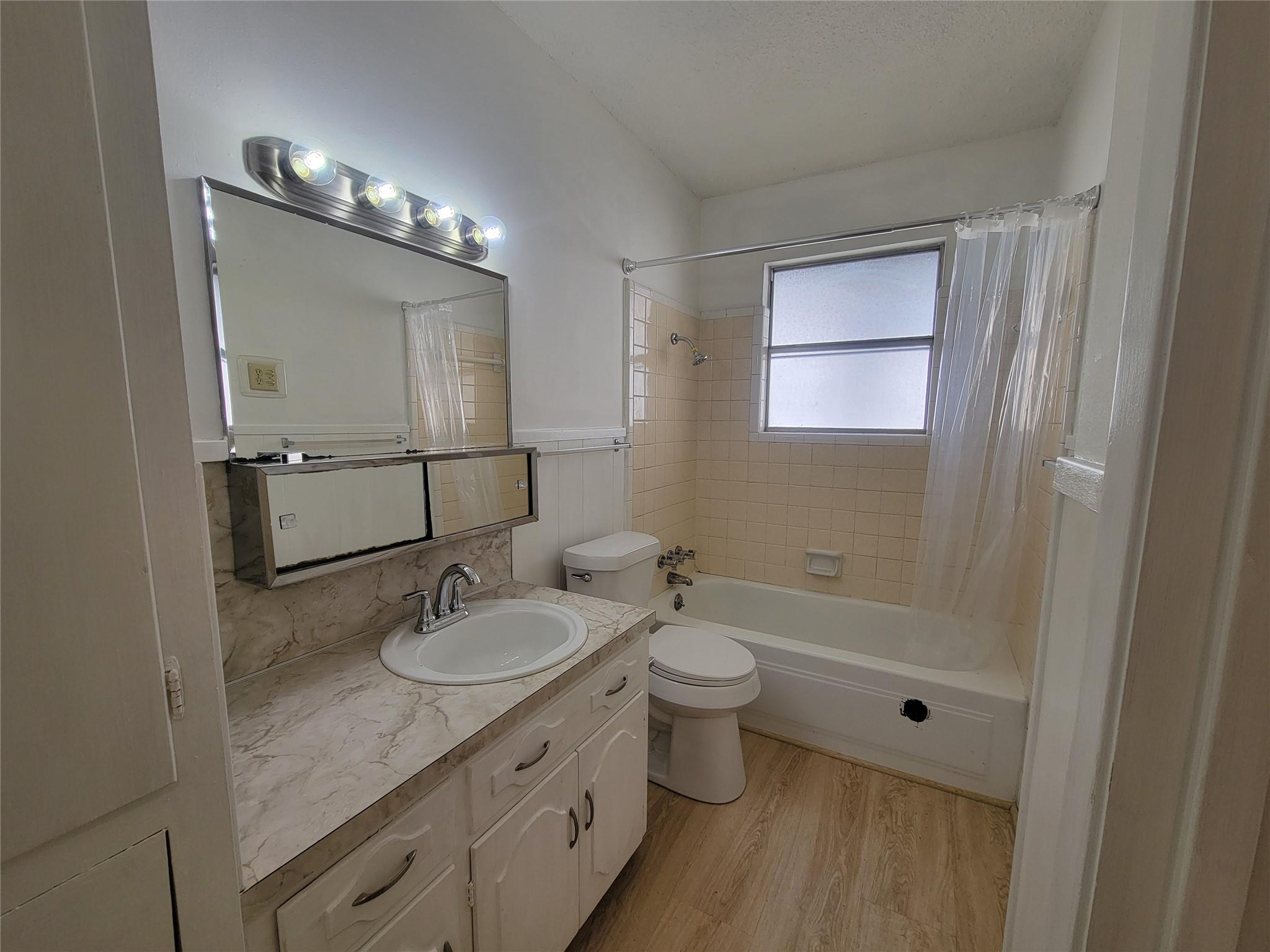 5806 Nassau Dr #a Property Photo 17