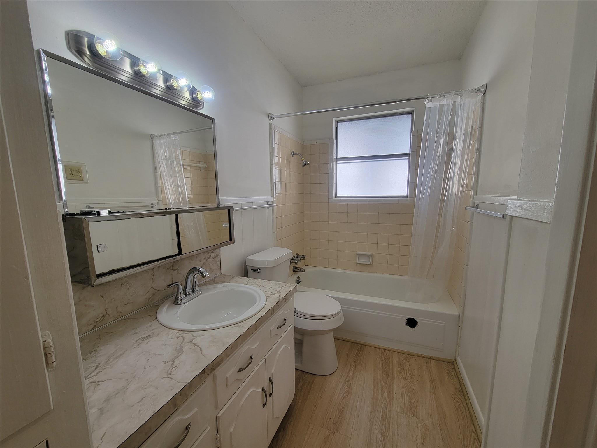 5806 Nassau Dr #a Property Photo 18