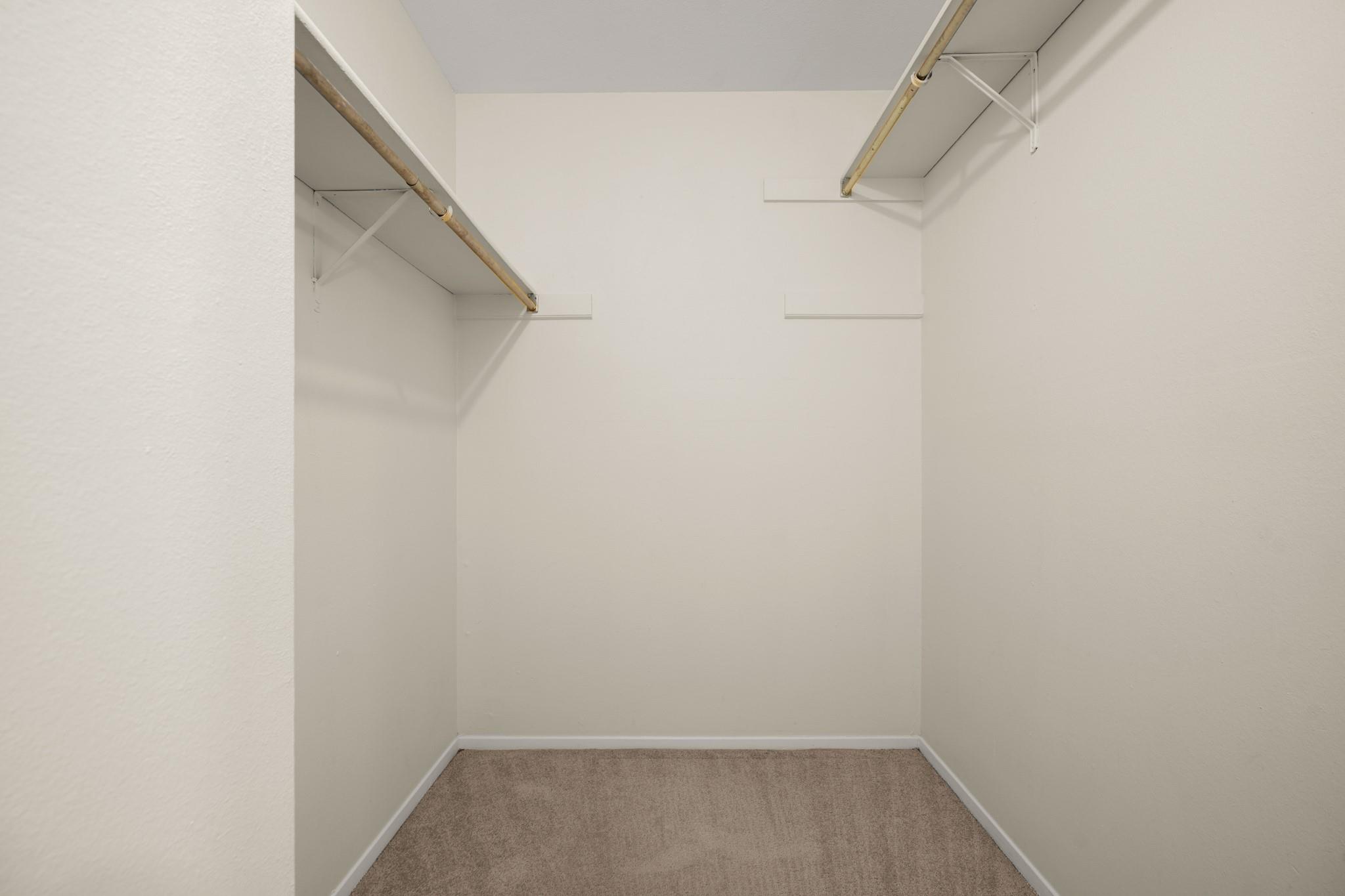 11709 Sterlinghill Dr Property Photo 22