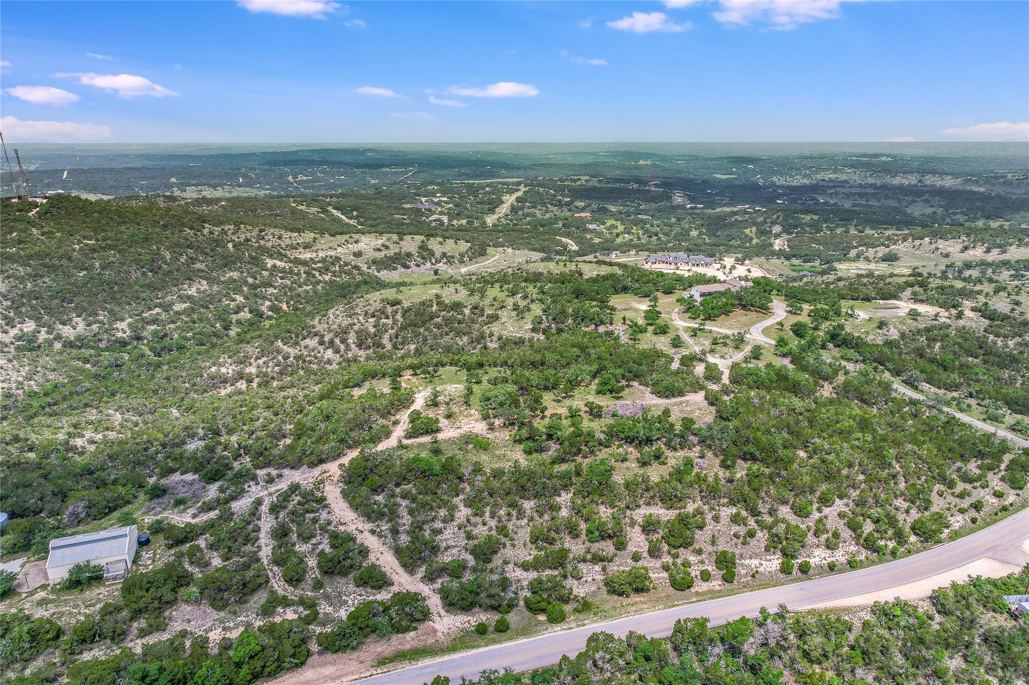 20801 Hamilton Pool Rd Property Photo 4