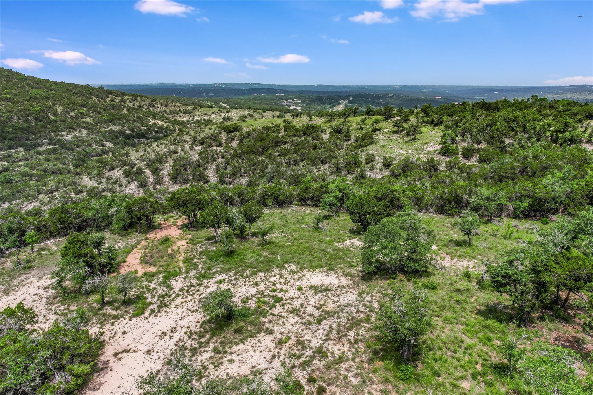 20801 Hamilton Pool Rd Property Photo 9