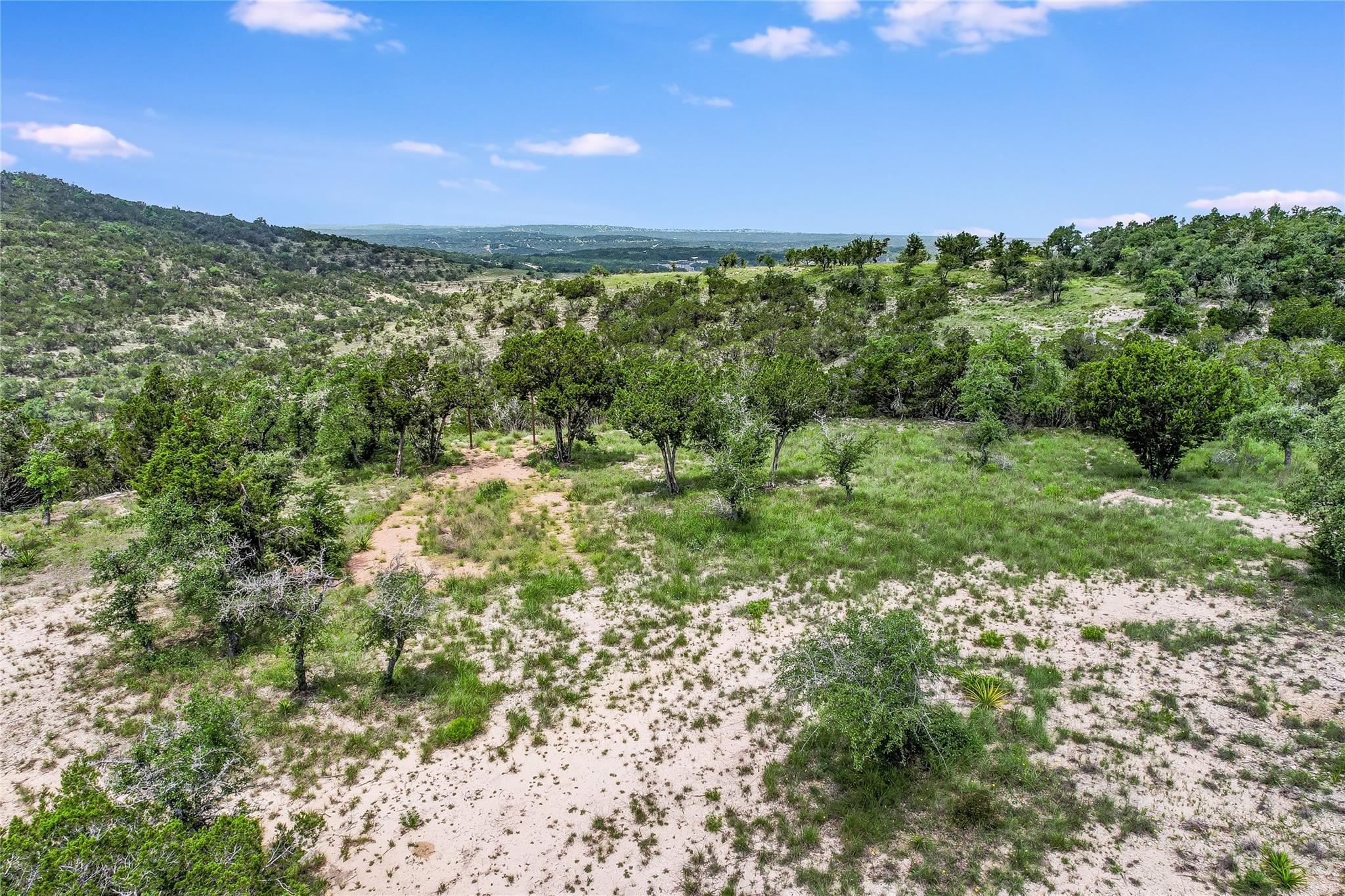 20801 Hamilton Pool Rd Property Photo 13