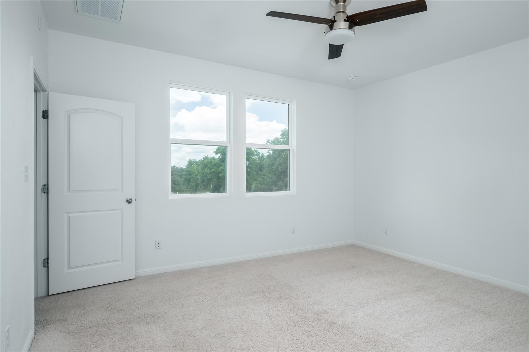 2540 Acoma Ln Property Photo 16