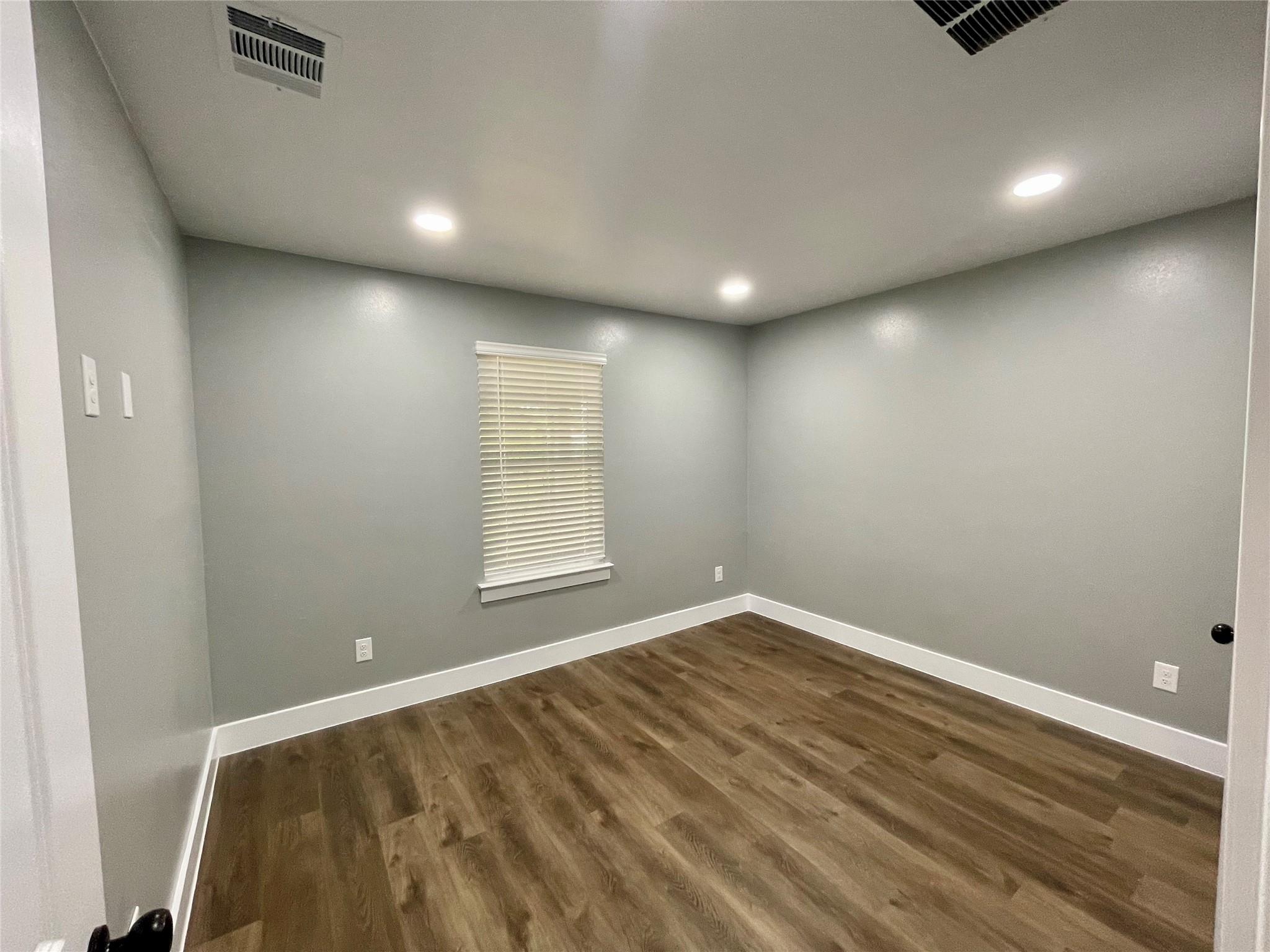 6202 Hogan Ave Property Photo 16