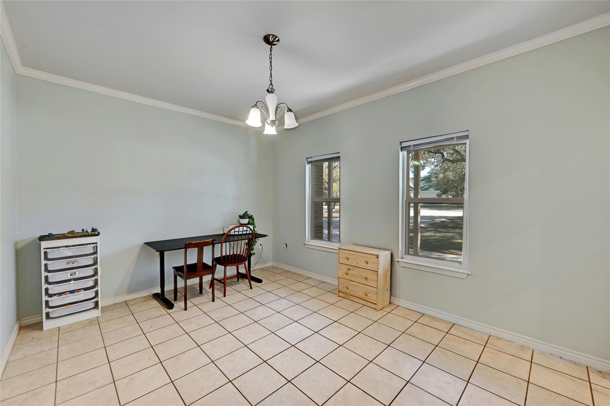 2828 Cross Rd Property Photo 16
