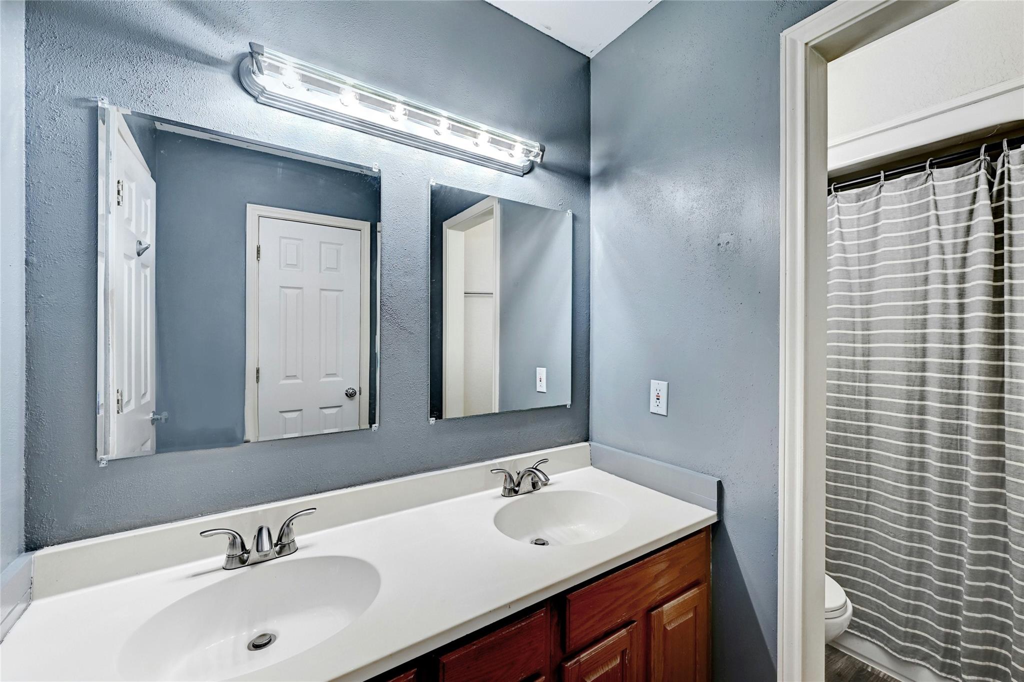 2828 Cross Rd Property Photo 23