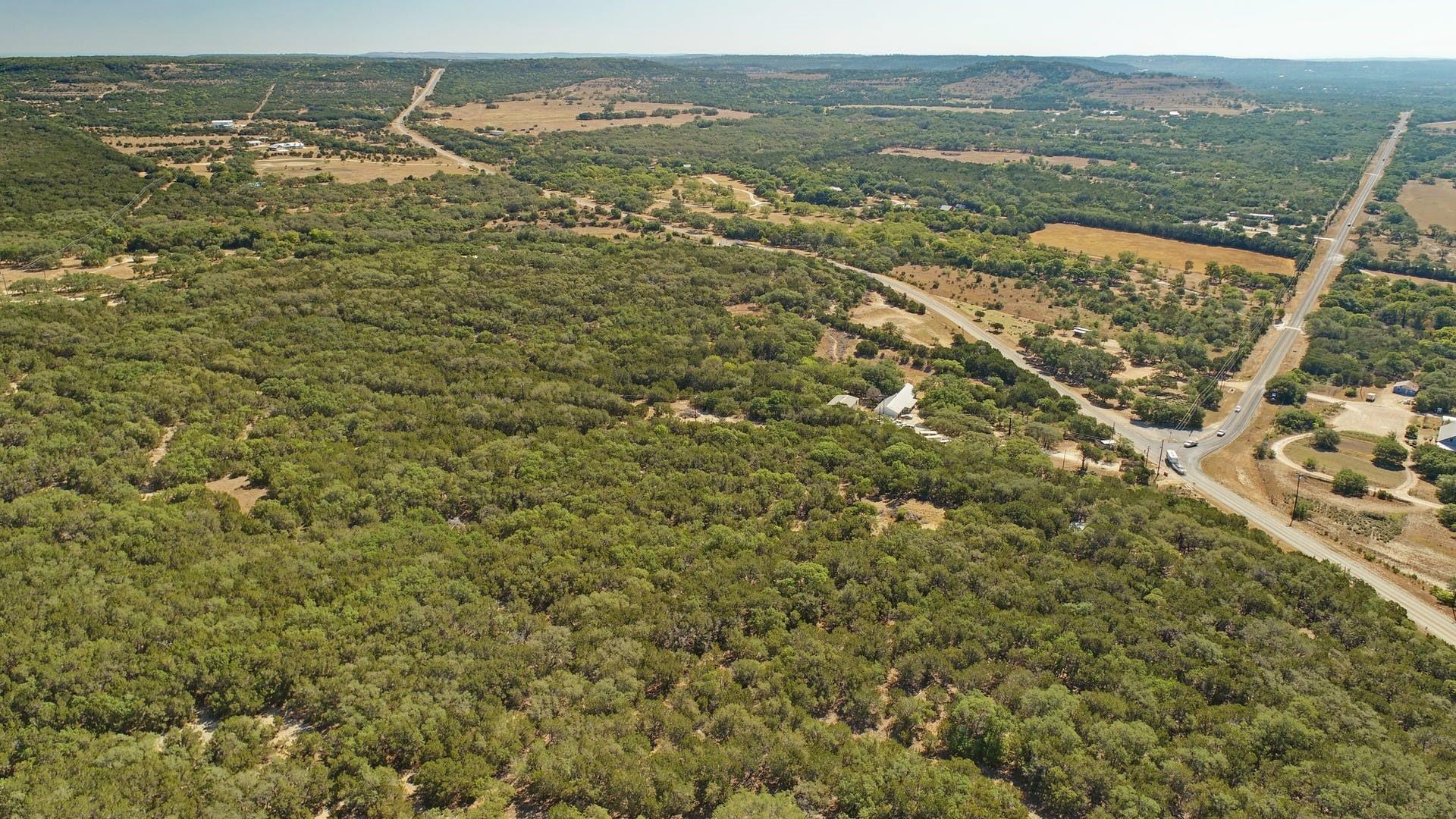 8146 Fm 165 Property Photo 7