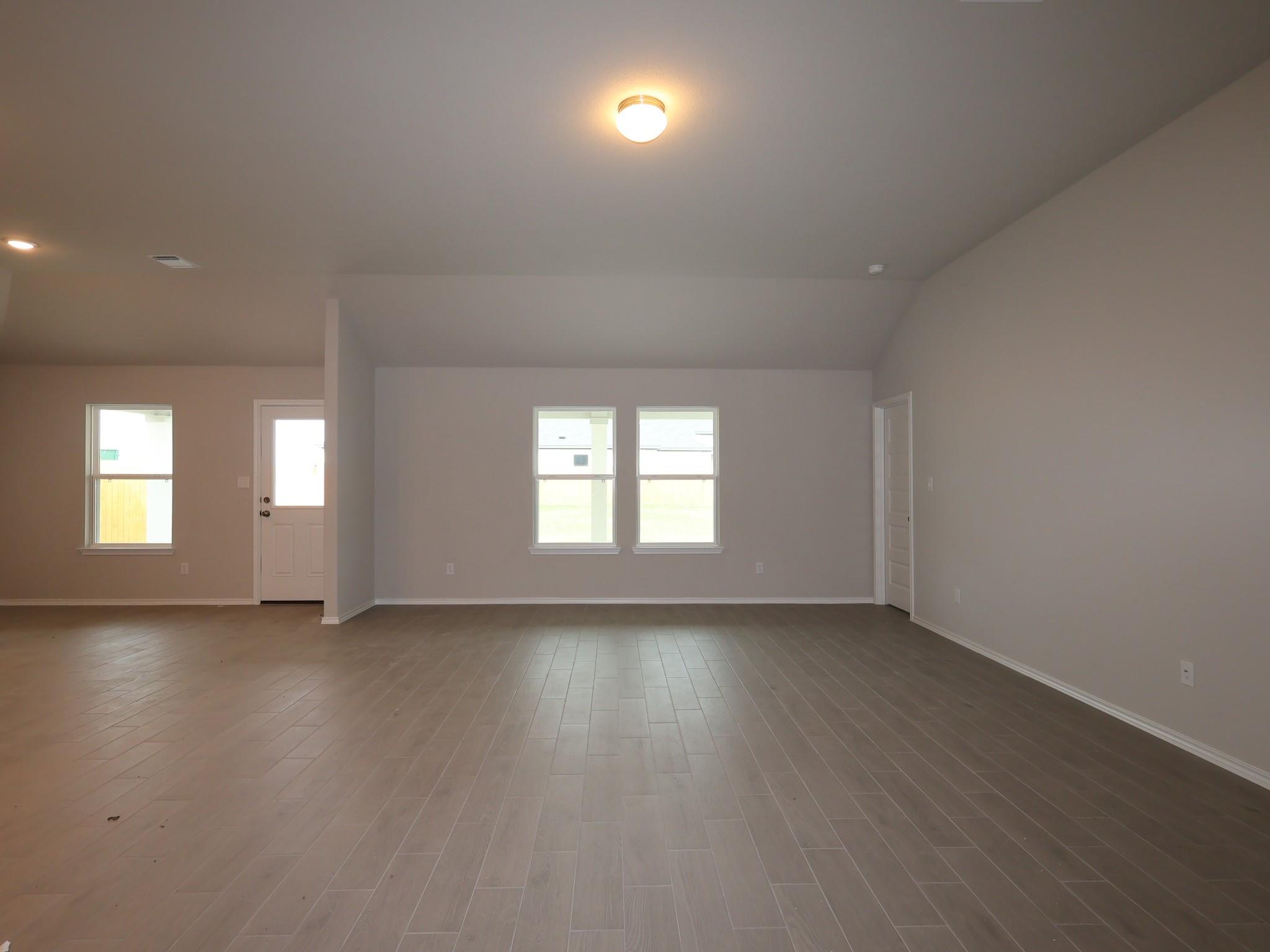 20021 Cornyn Ln Property Photo 3