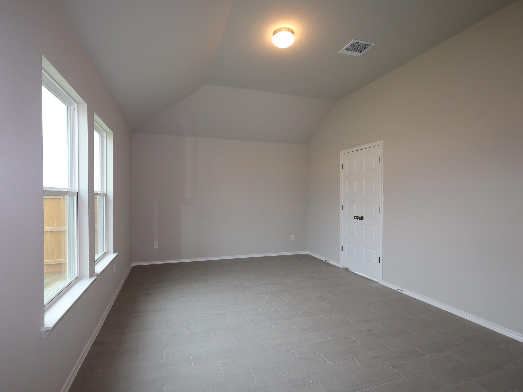 20021 Cornyn Ln Property Photo 8