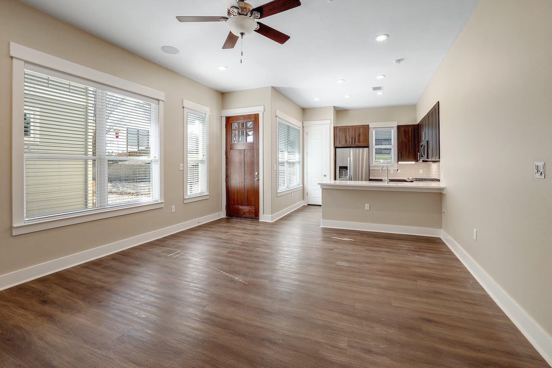 1706 Cedar Bend Dr #a Property Photo 5