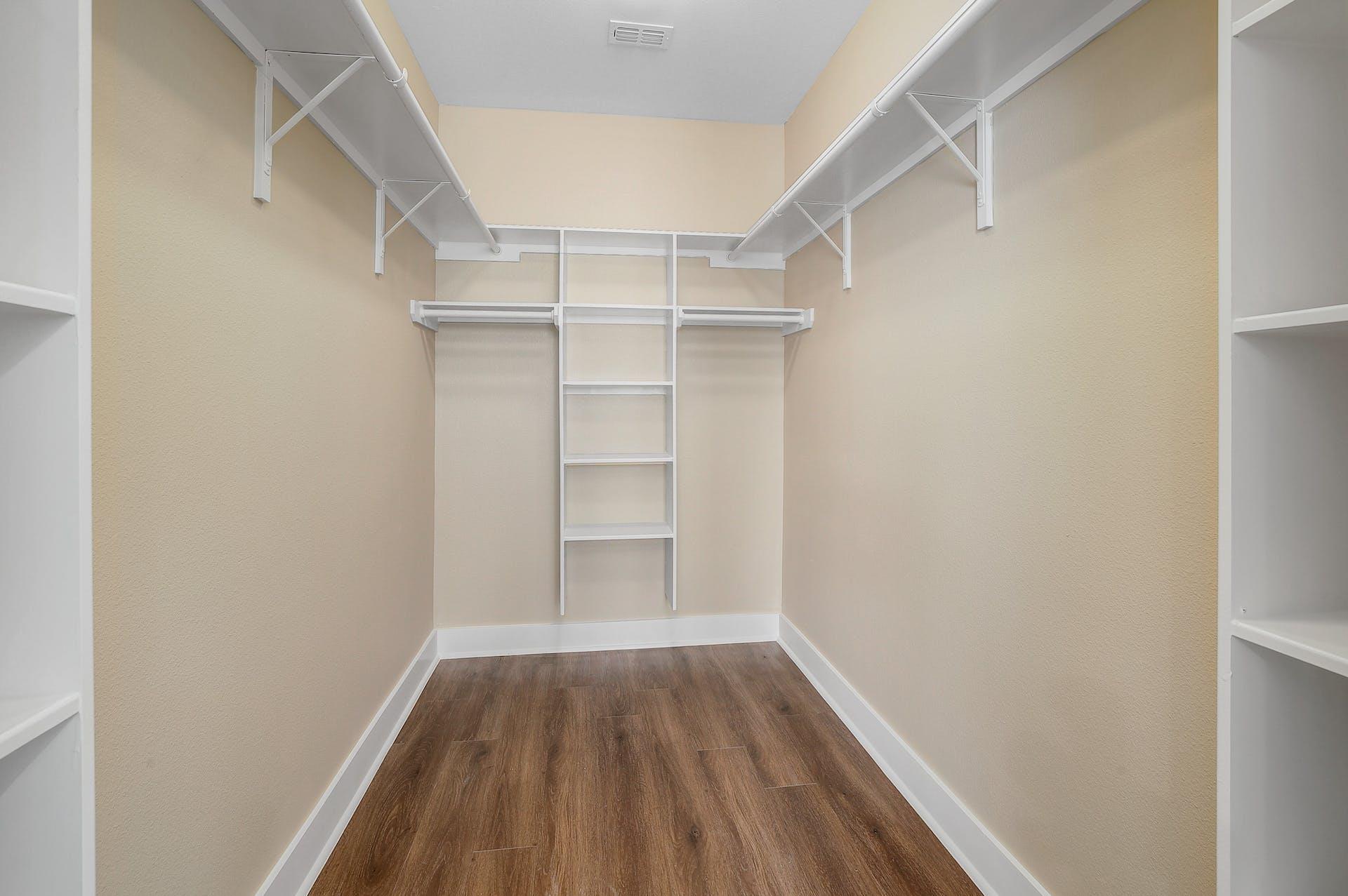 1706 Cedar Bend Dr #a Property Photo 17