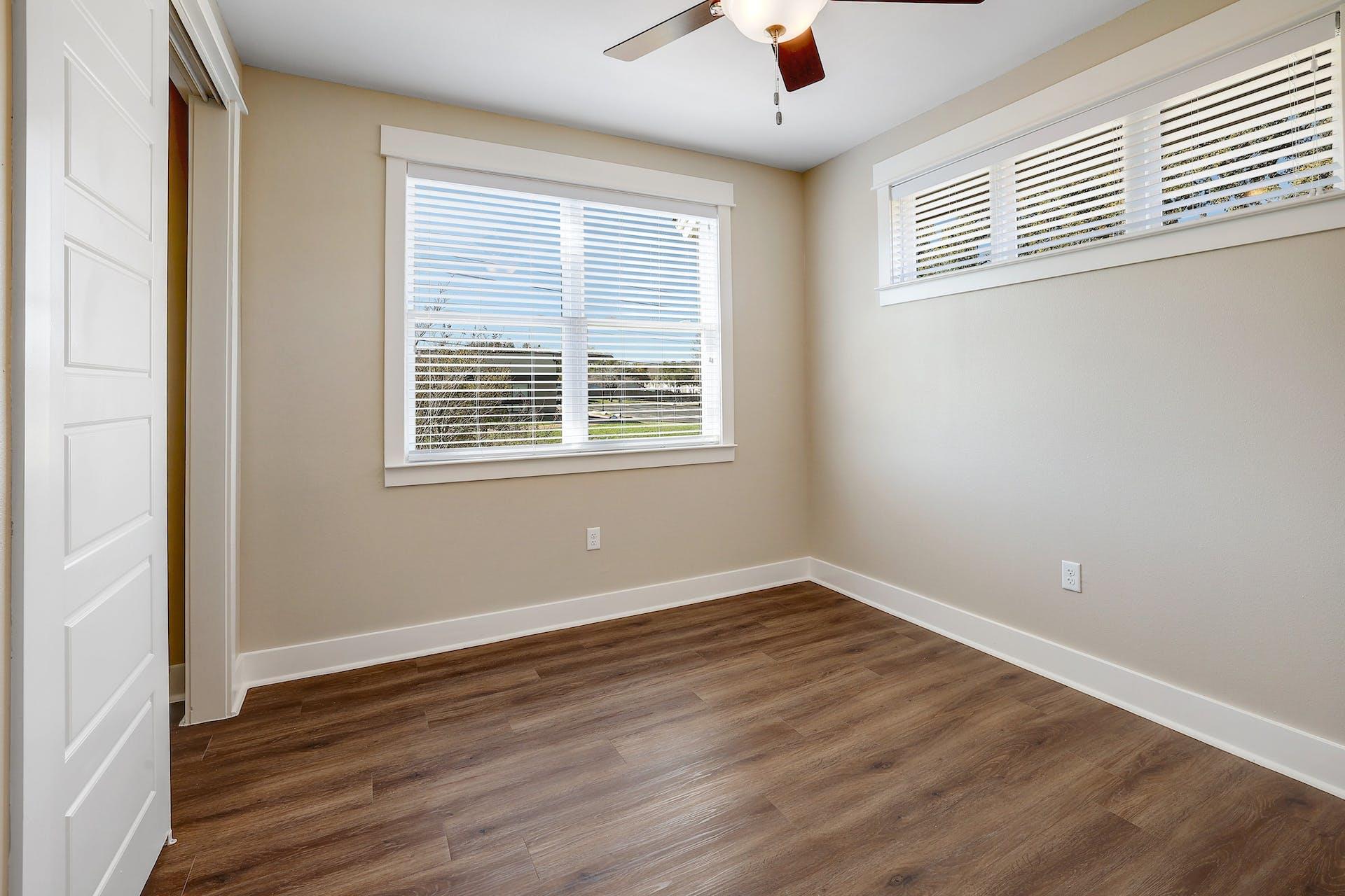 1706 Cedar Bend Dr #a Property Photo 18