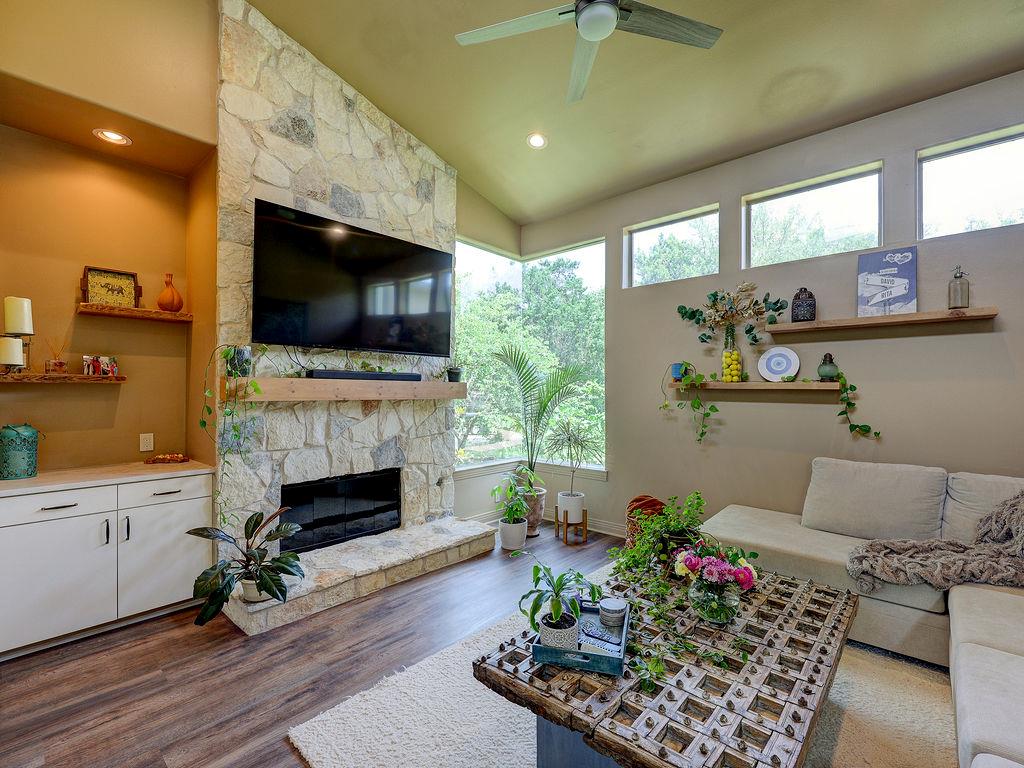 5910 Travis Woods Cv Property Photo 12