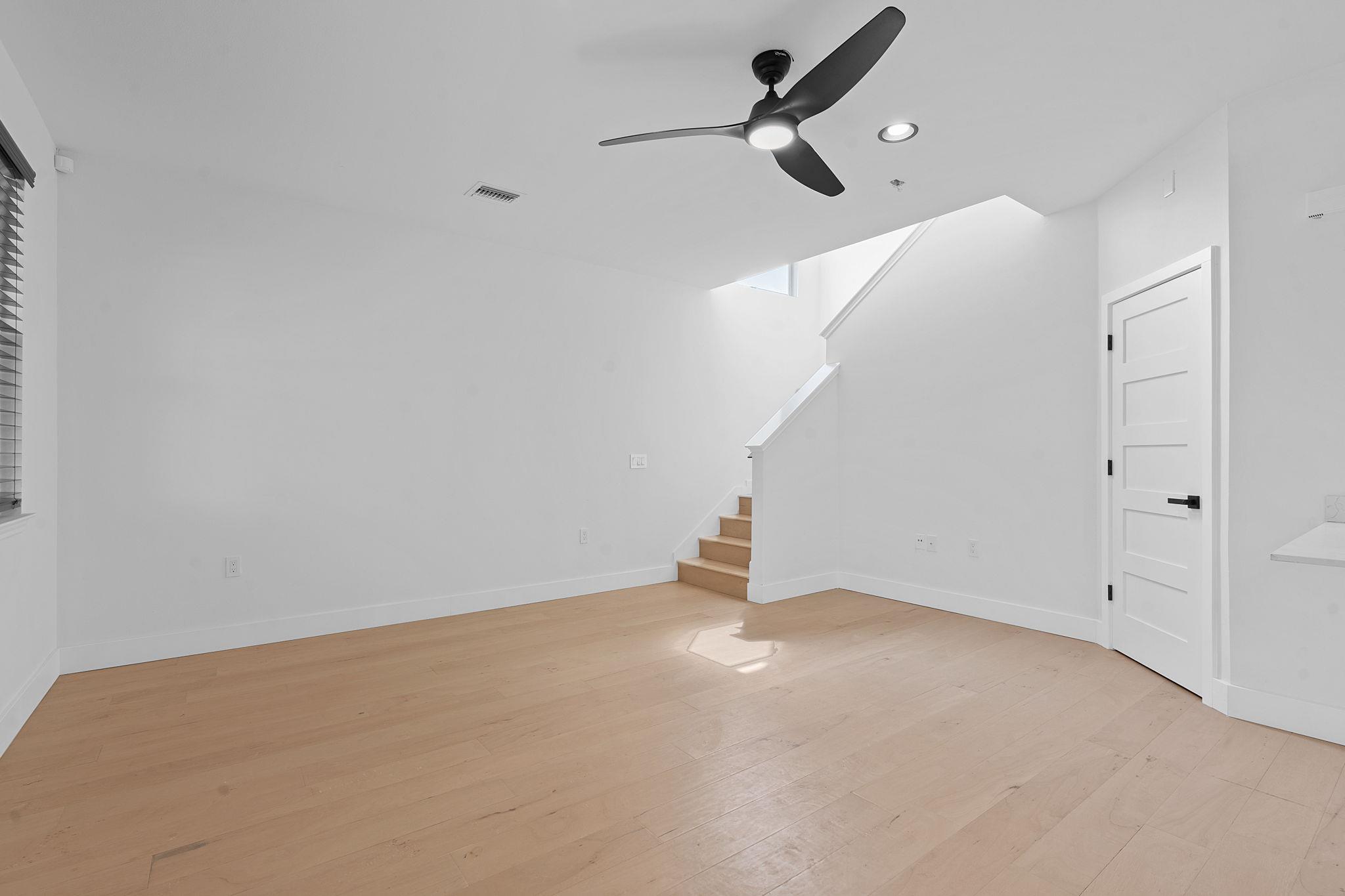 7204 Carver Ave #a Property Photo 8