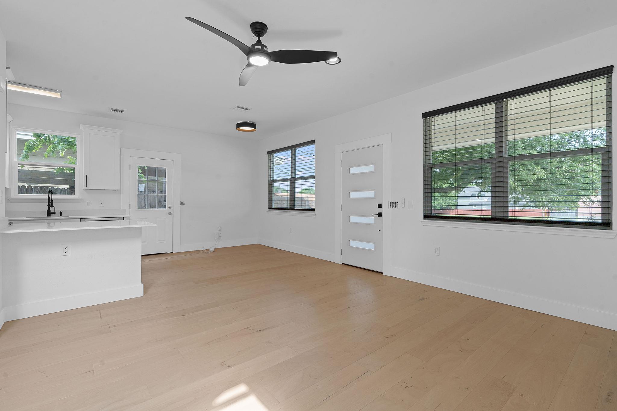 7204 Carver Ave #a Property Photo 9