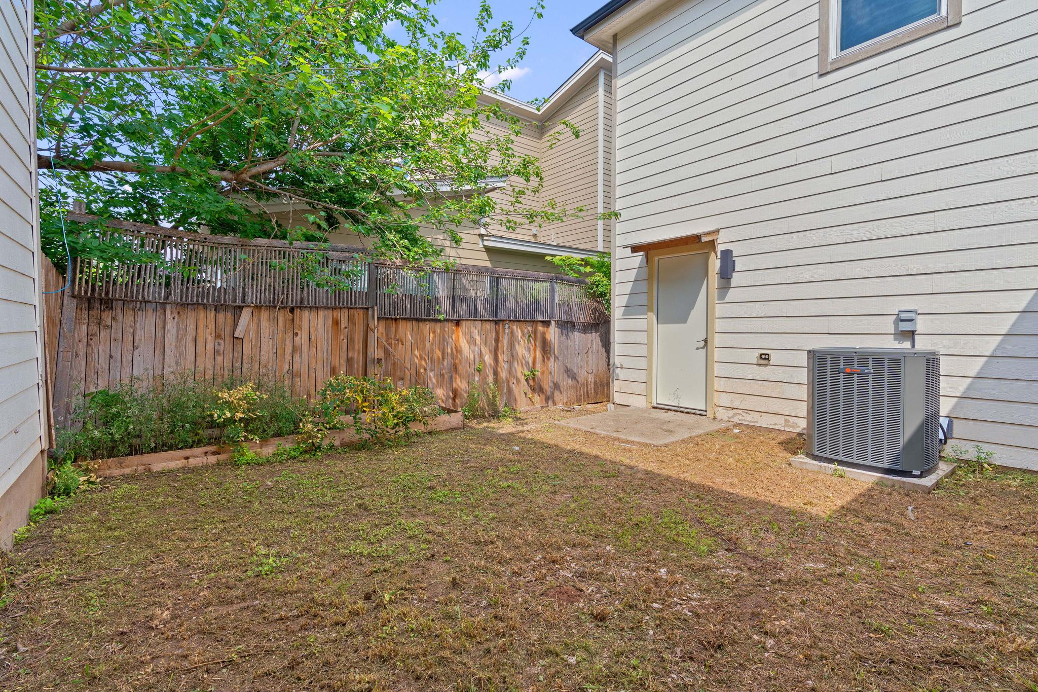 7204 Carver Ave #a Property Photo 16