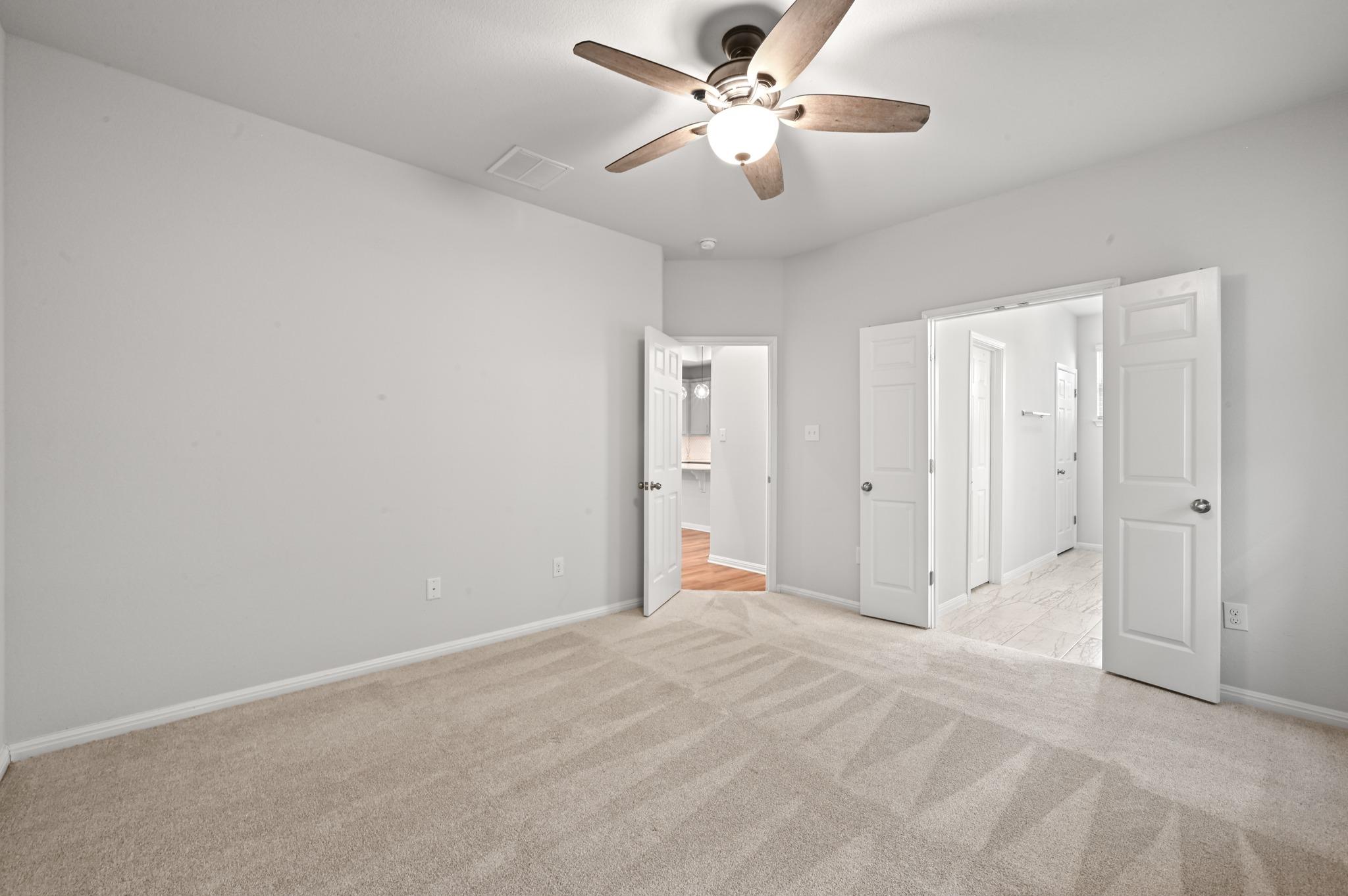1507 Falconer Way Property Photo 16
