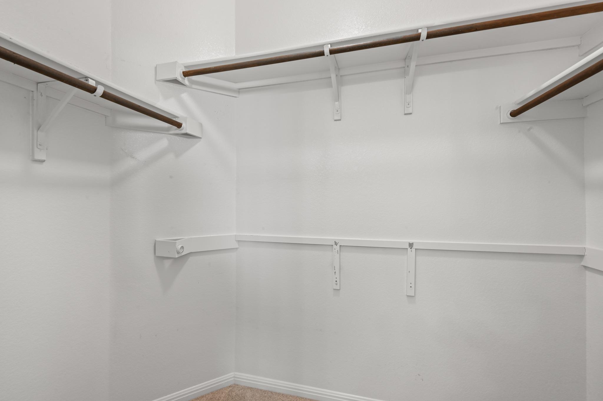 1507 Falconer Way Property Photo 20