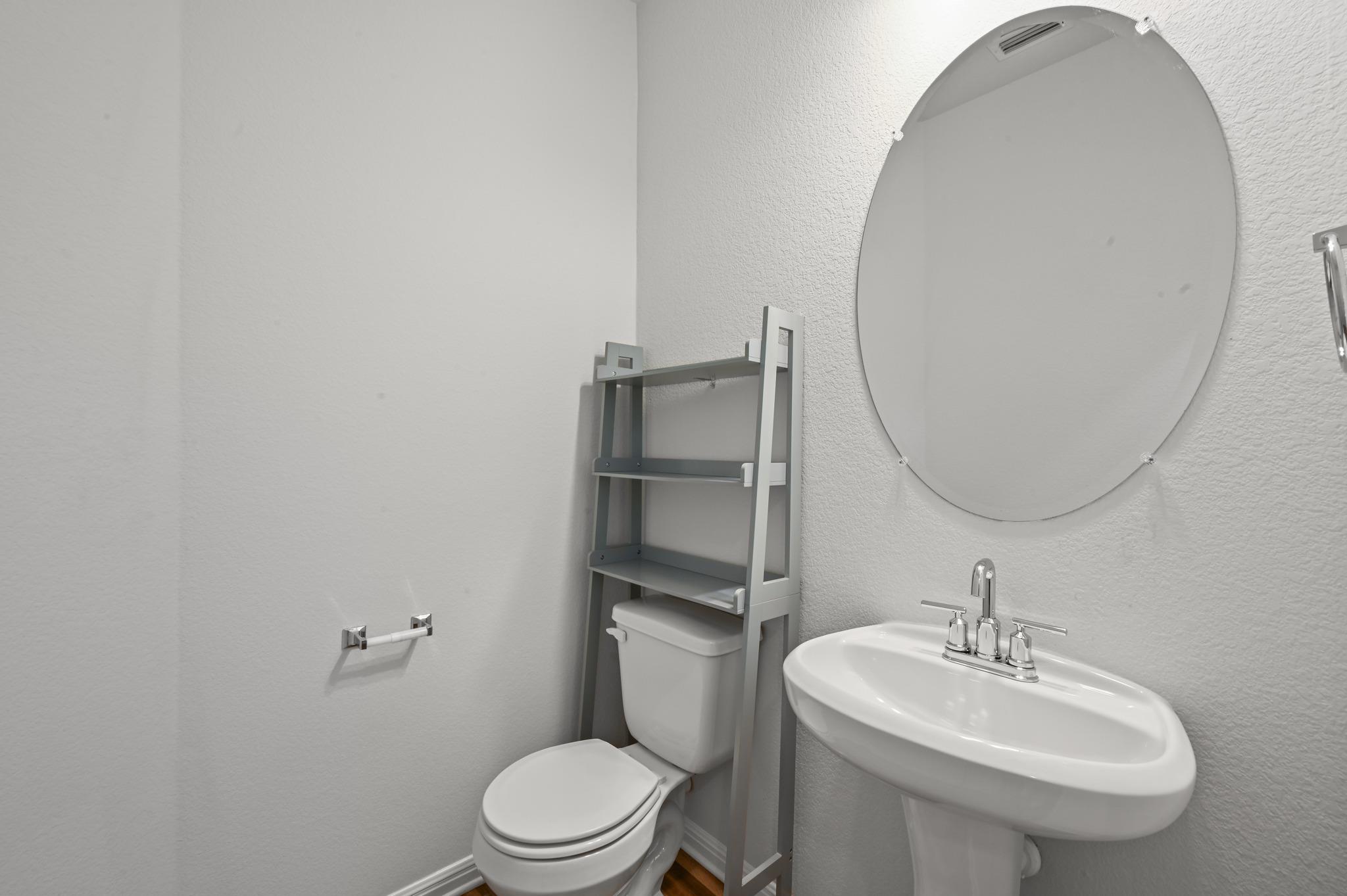 1507 Falconer Way Property Photo 22
