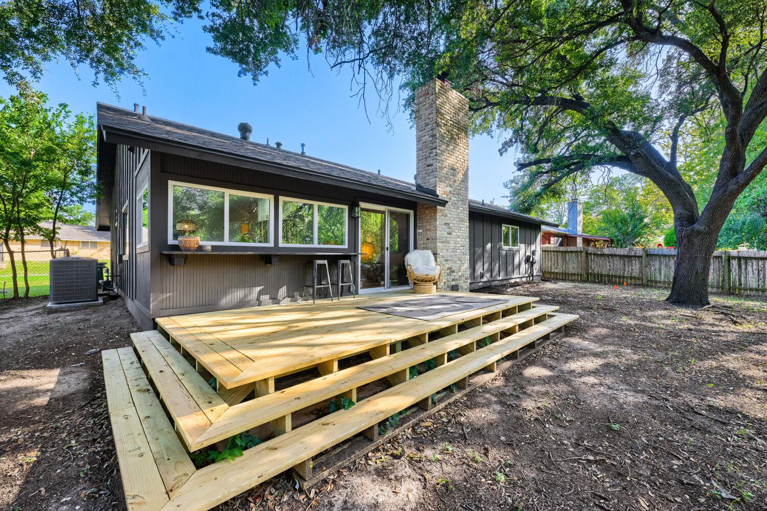 10006 Faylin Dr Property Photo 15