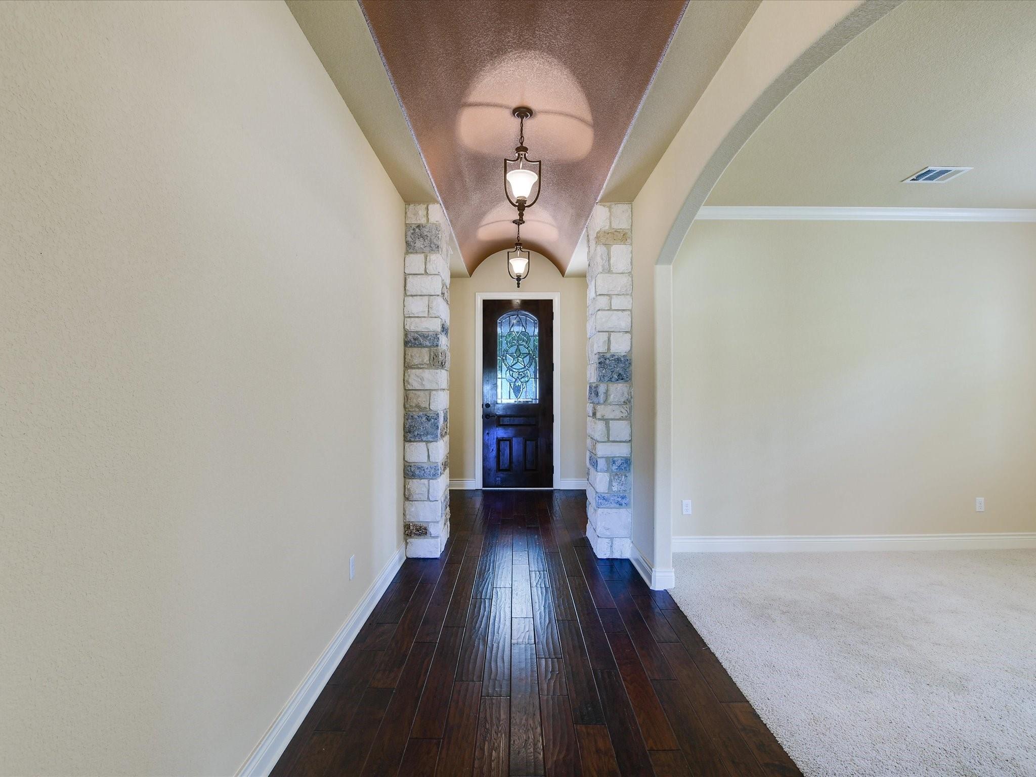 5041 Big Bend Trl Property Photo 4
