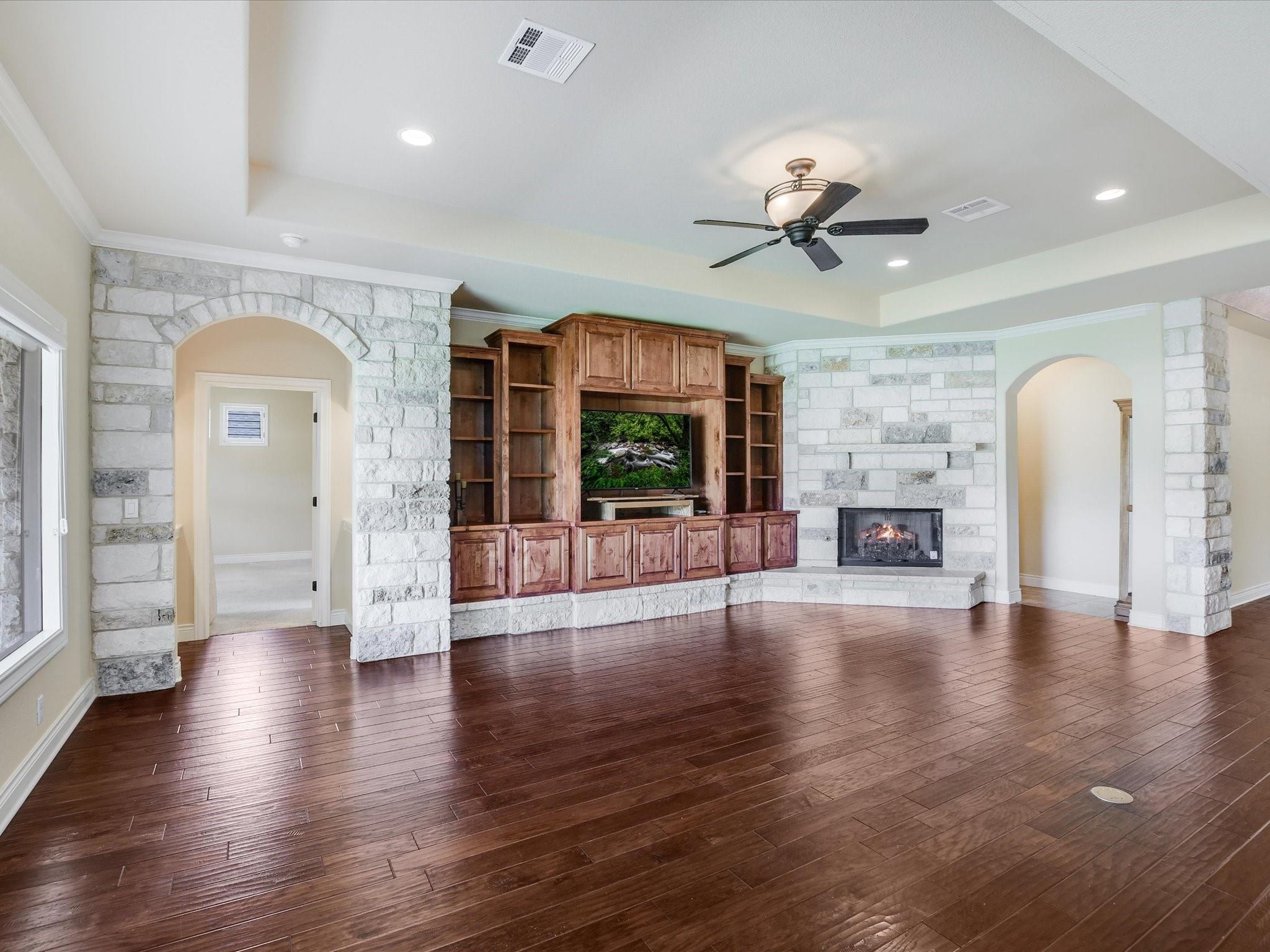 5041 Big Bend Trl Property Photo 7