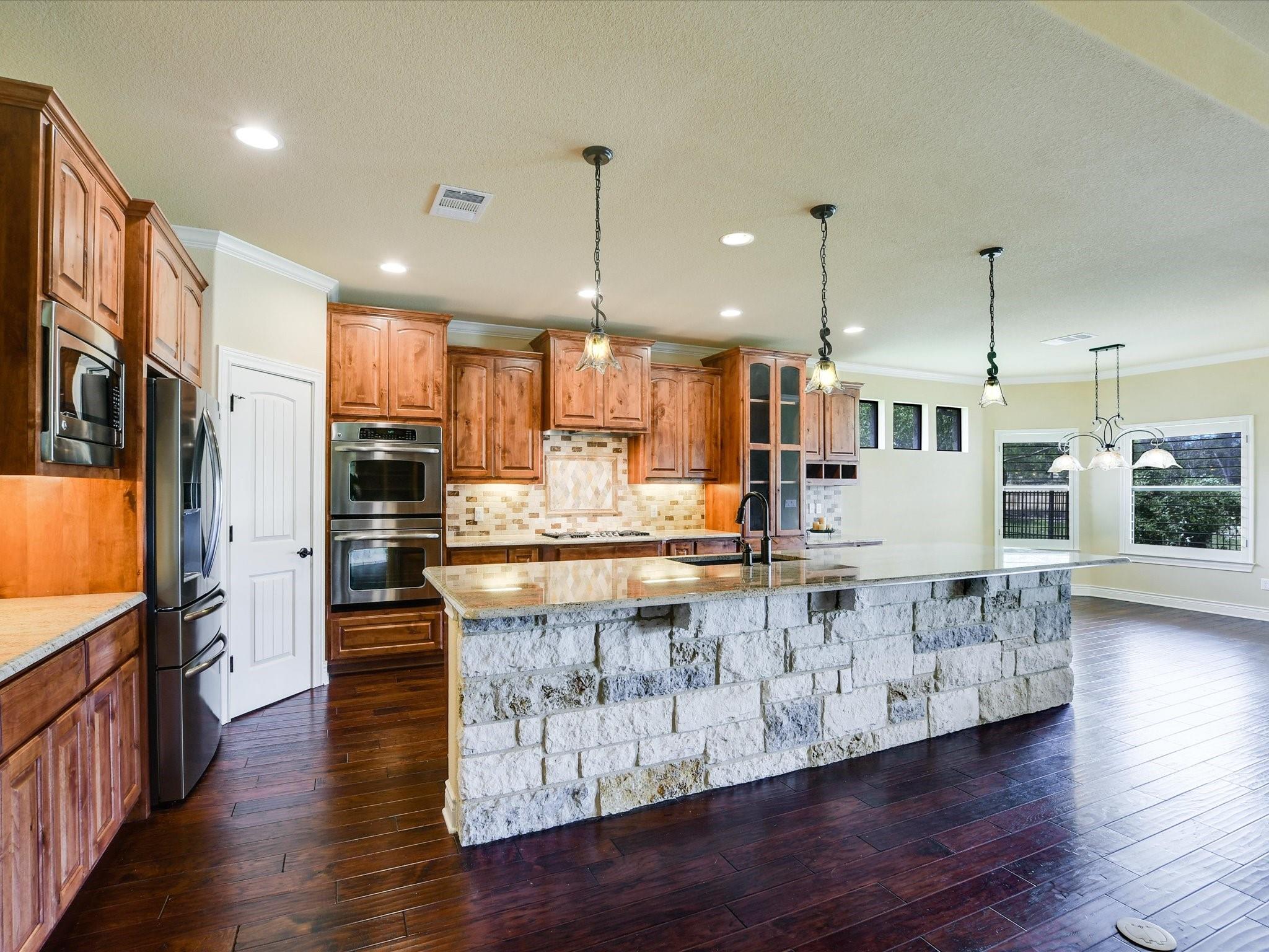 5041 Big Bend Trl Property Photo 10
