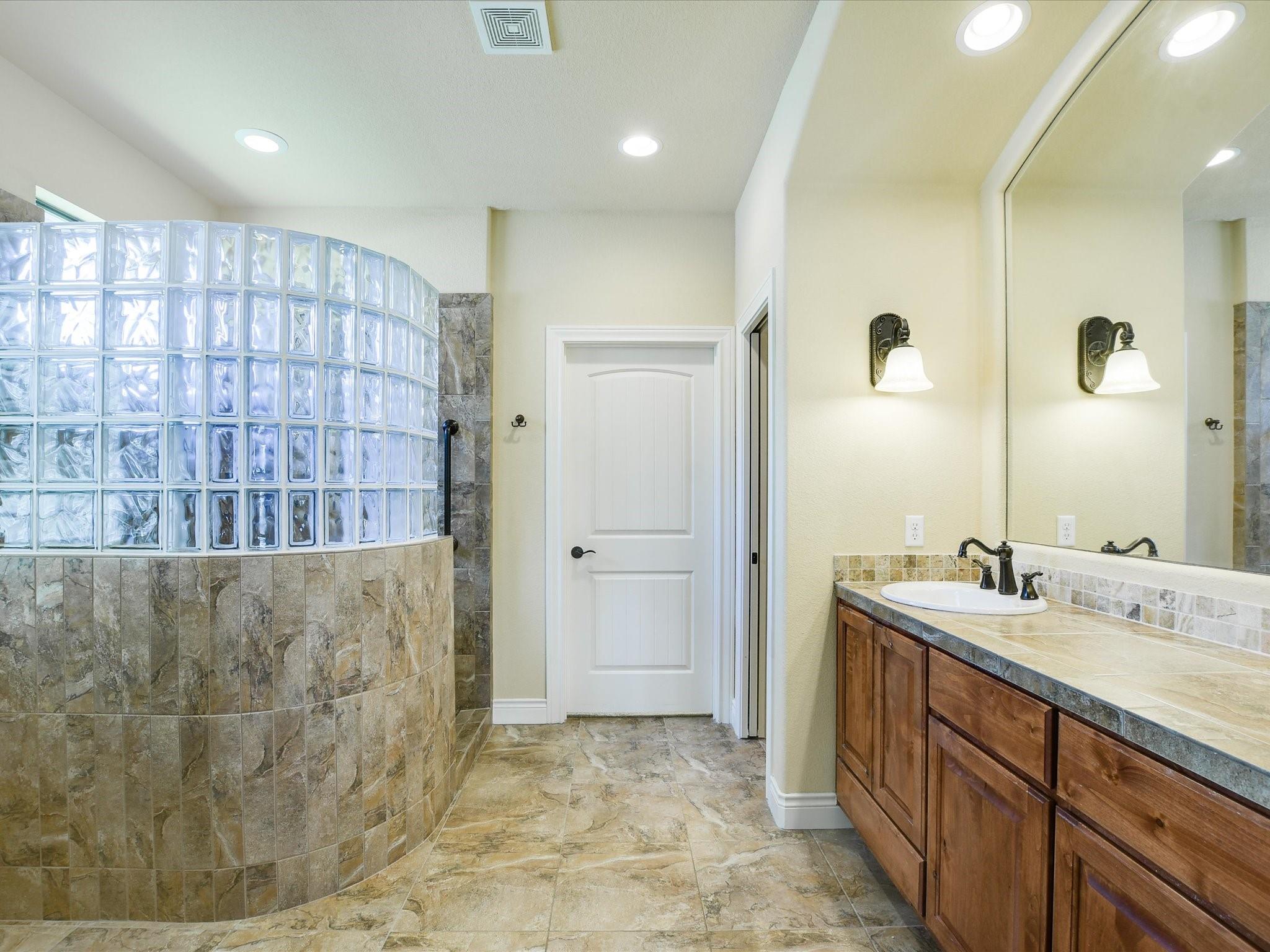 5041 Big Bend Trl Property Photo 17