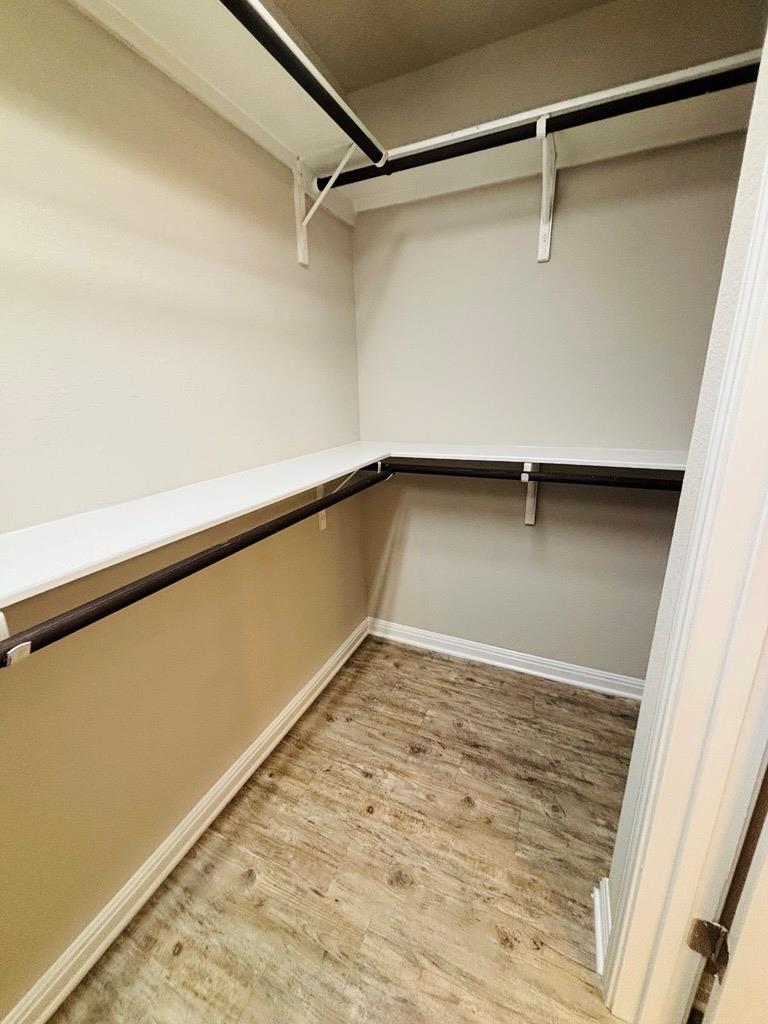 1414 Walden Pond Dr Property Photo 15