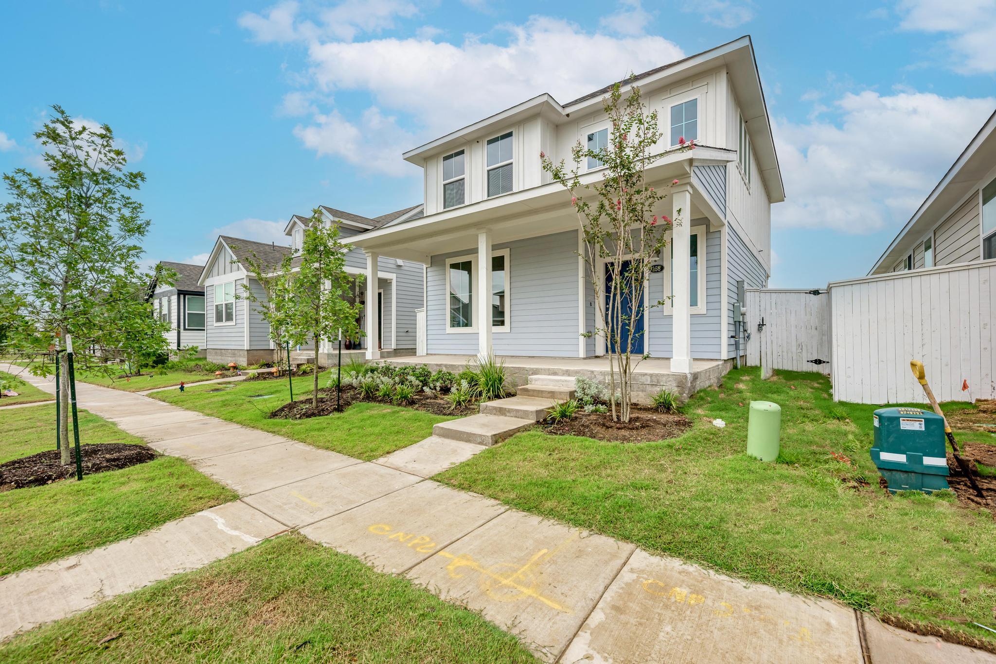 158 Daylily Dr Property Photo 1