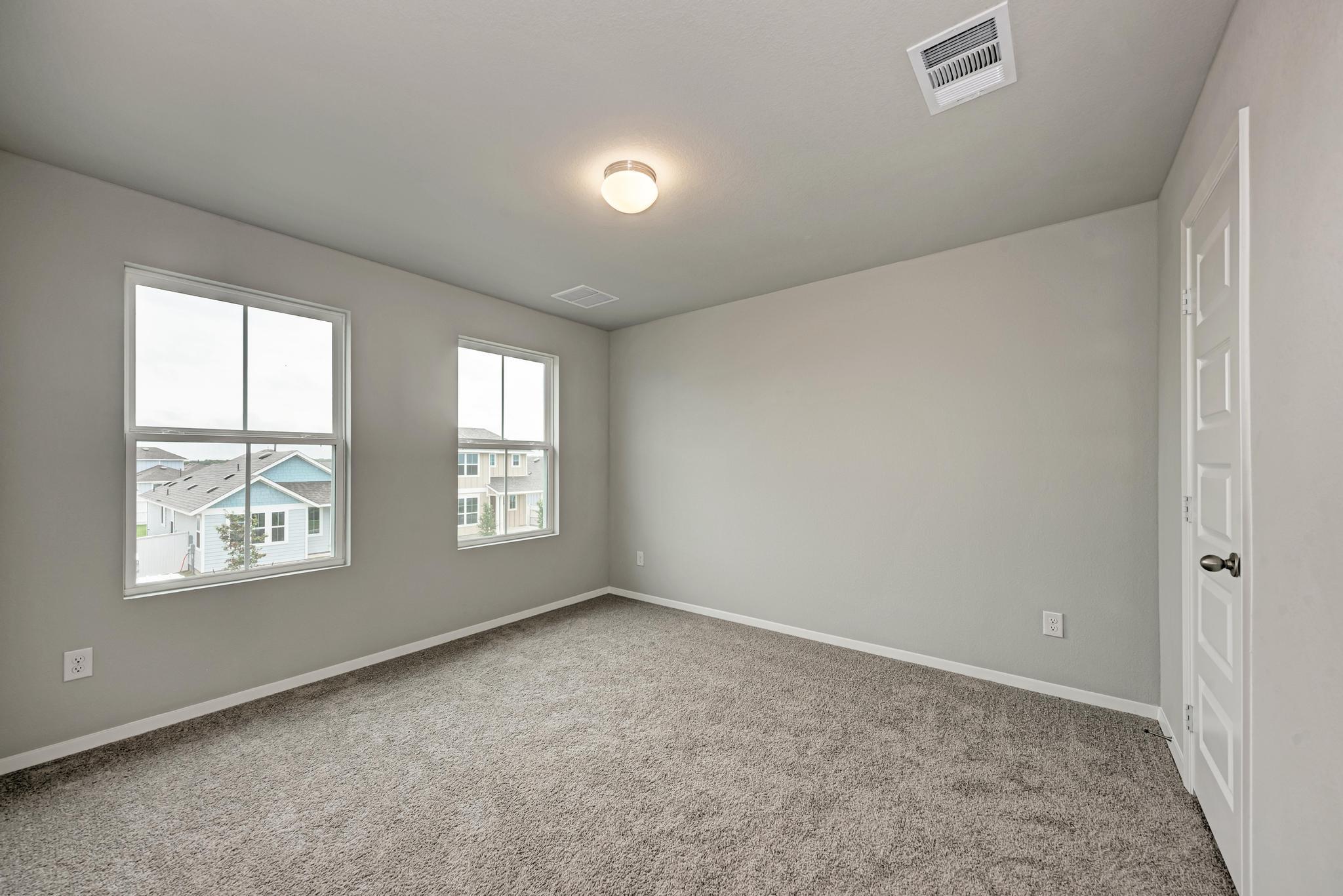158 Daylily Dr Property Photo 25