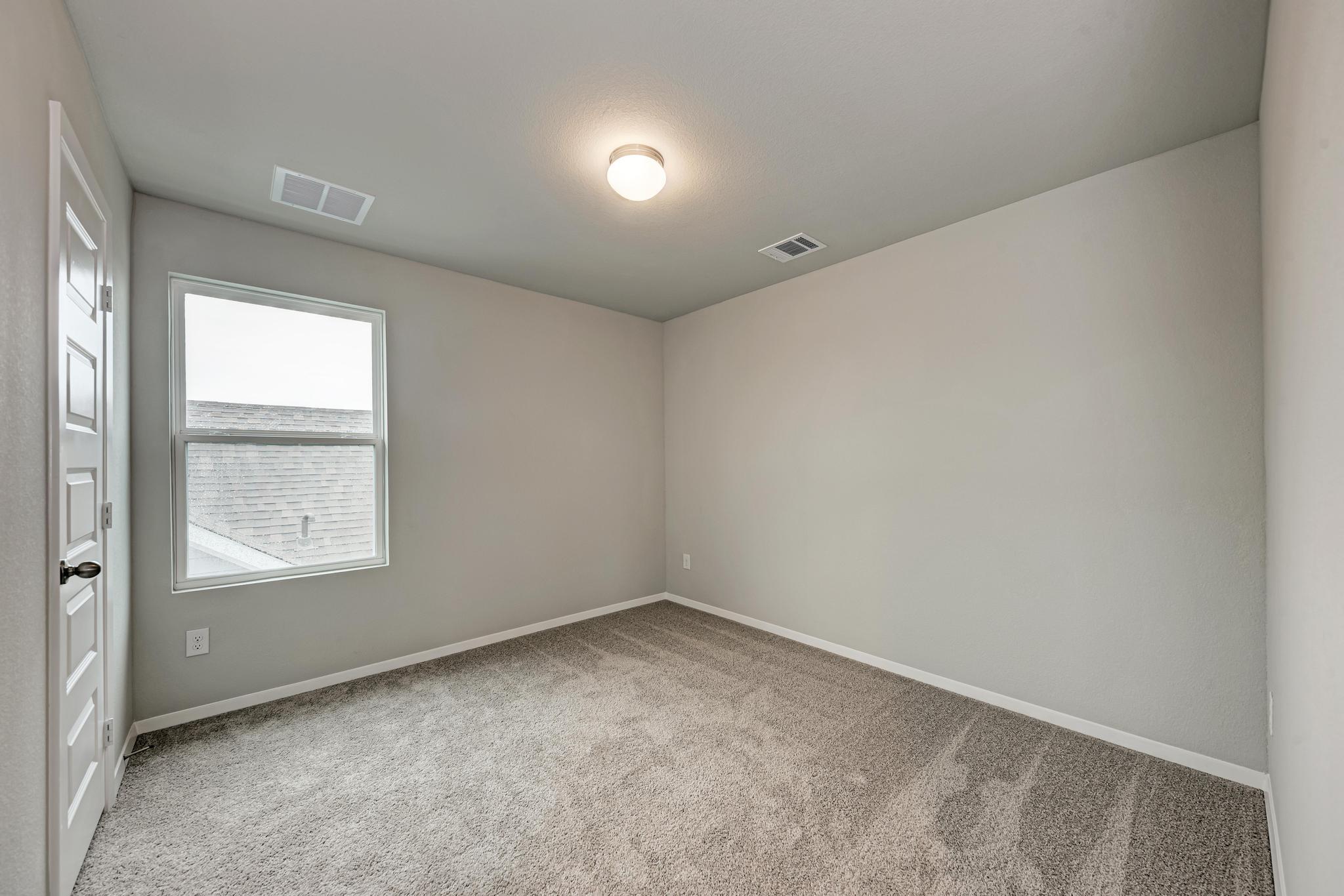 158 Daylily Dr Property Photo 28
