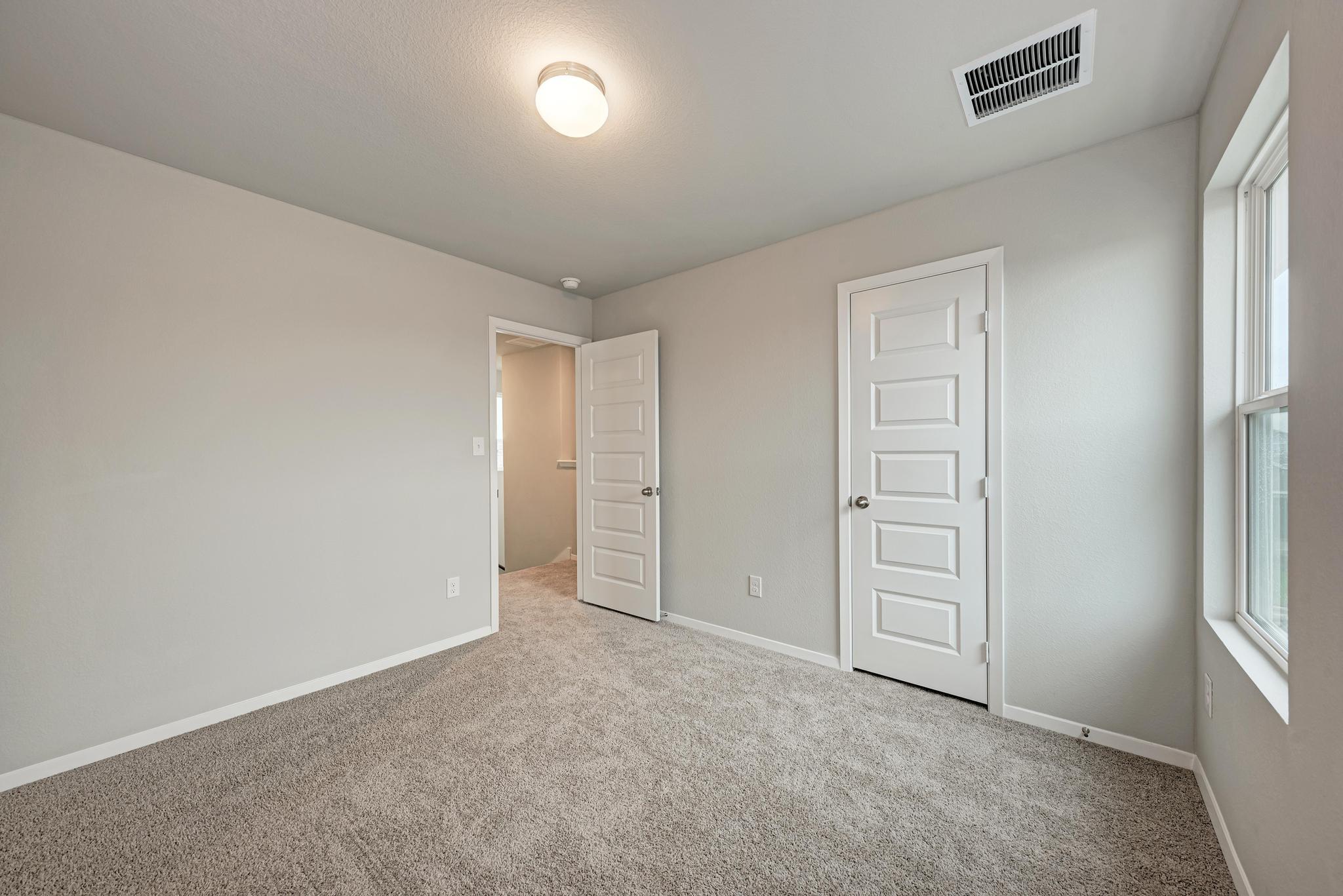 158 Daylily Dr Property Photo 29