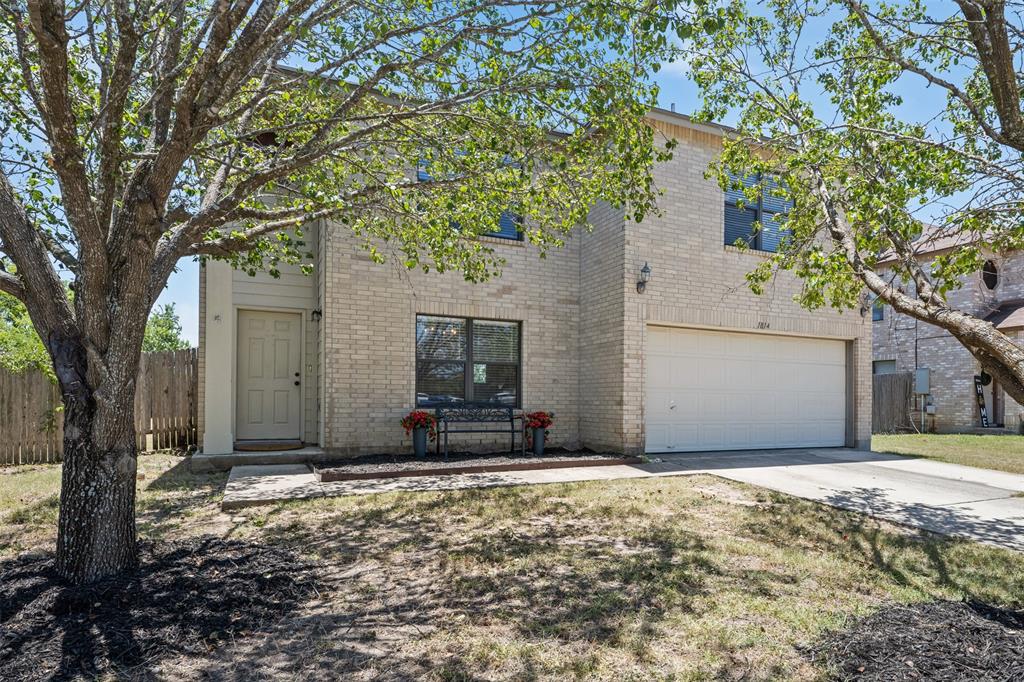 1814 Grassland Dr Property Photo 1