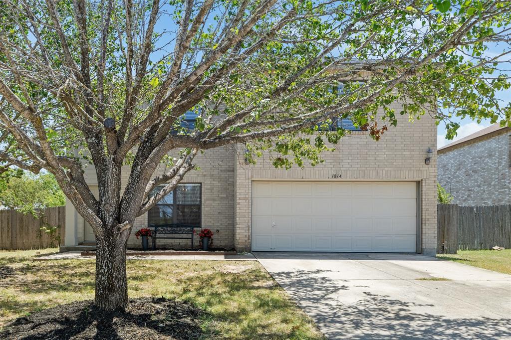 1814 Grassland Dr Property Photo 2