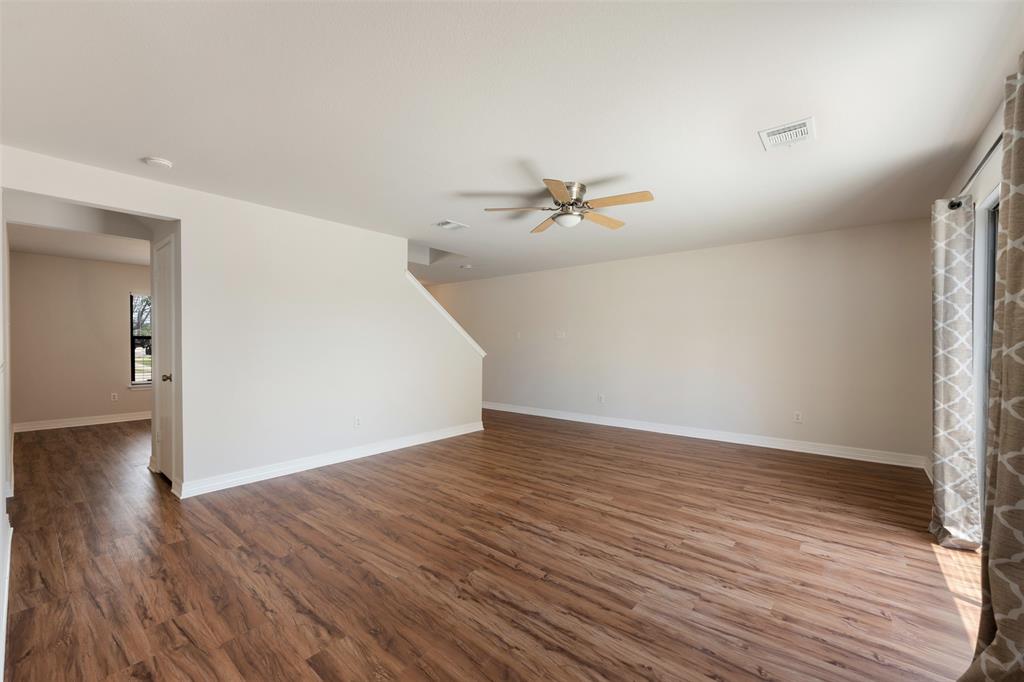 1814 Grassland Dr Property Photo 13