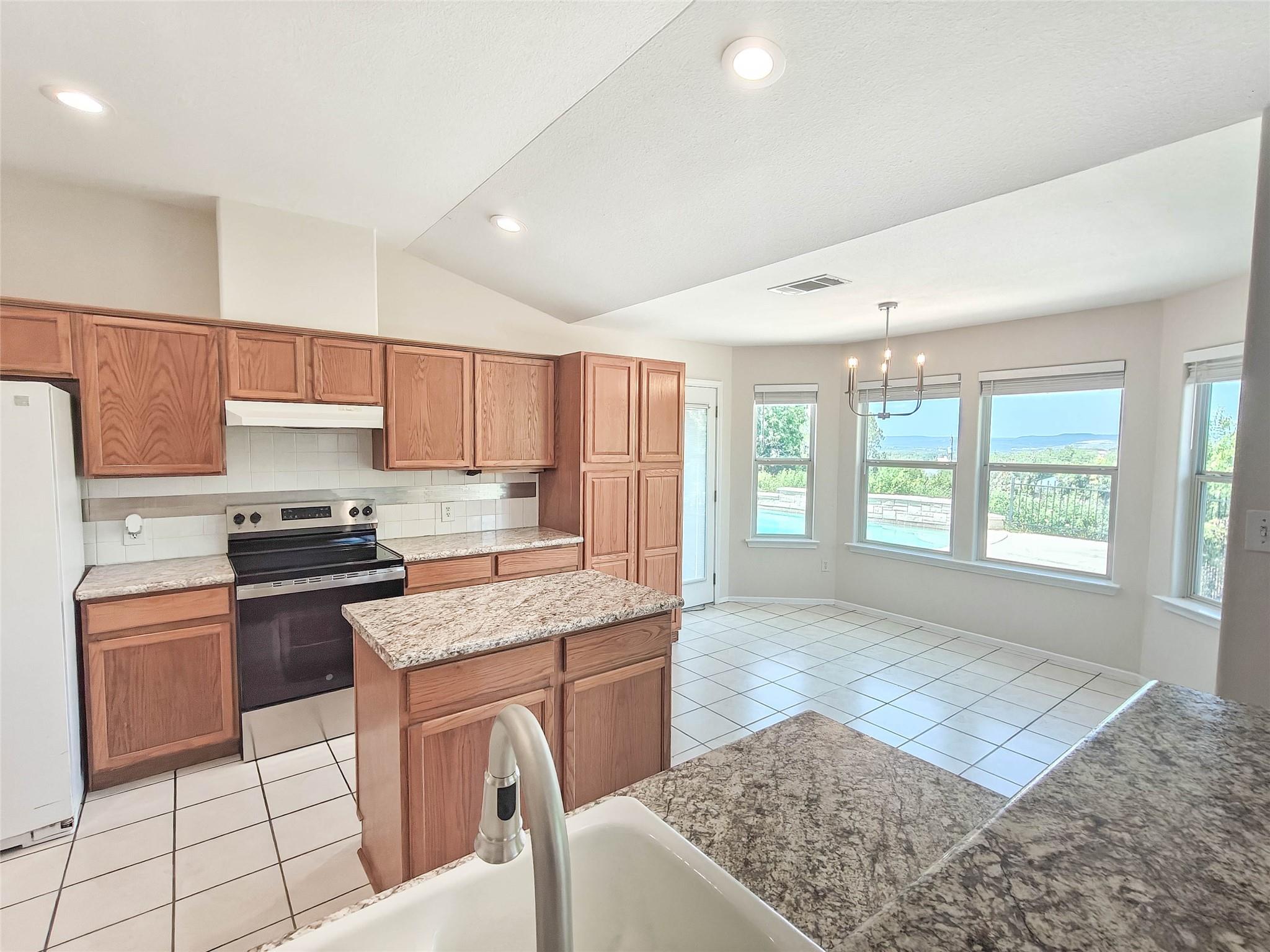 20710 High Dr Property Photo 8