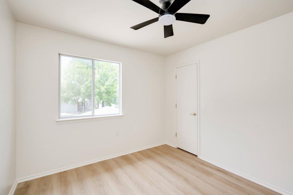 11409 Robert Wooding Dr Property Photo 17