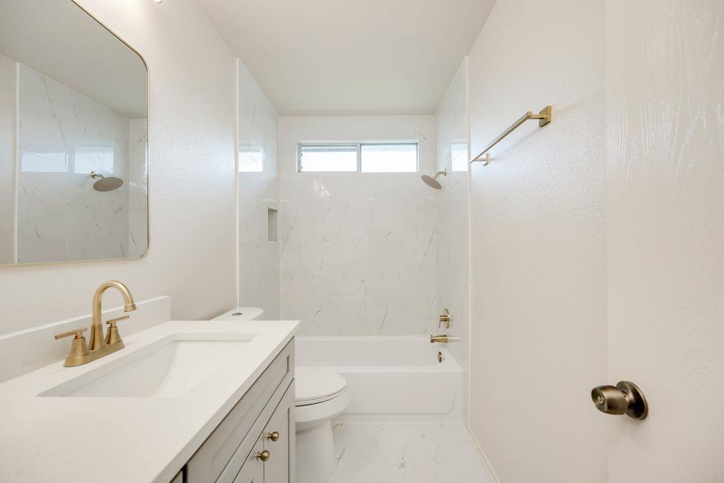11409 Robert Wooding Dr Property Photo 20