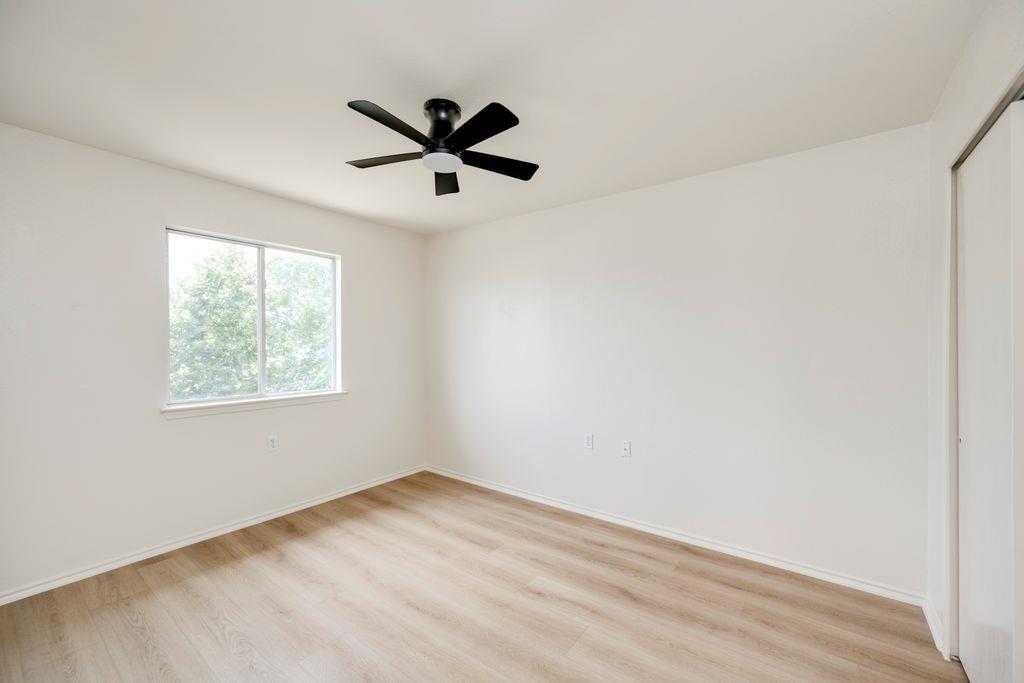 11409 Robert Wooding Dr Property Photo 21