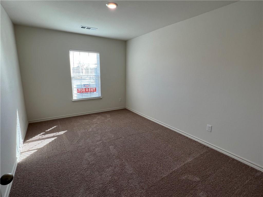 364 Crescent Park Dr Property Photo 14