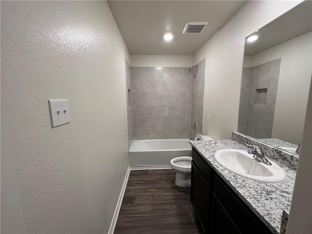 364 Crescent Park Dr Property Photo 21