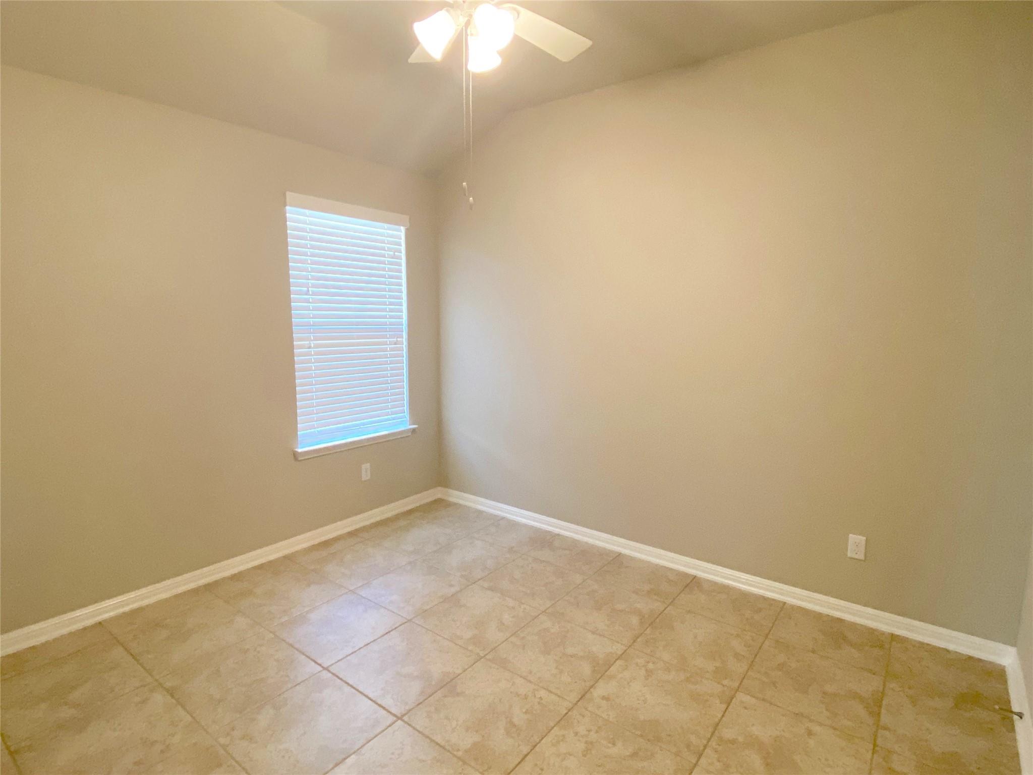 7404 Longford Trl Property Photo 10