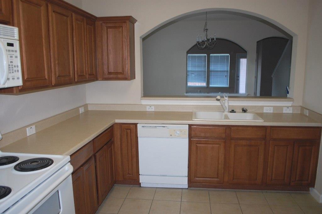 11300 Dimmit St Property Photo 6