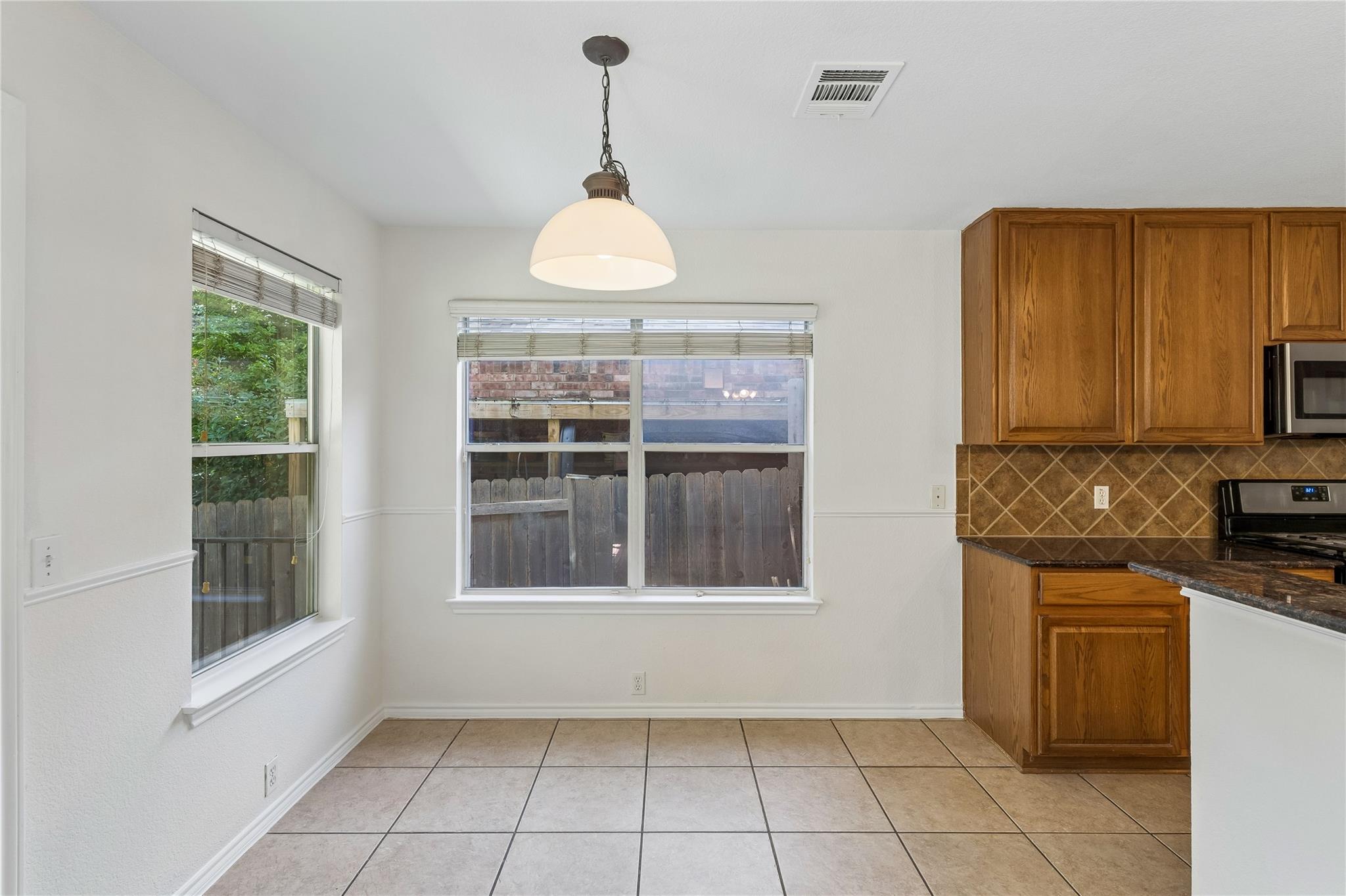 2372 Paradise Ridge Dr Property Photo 9